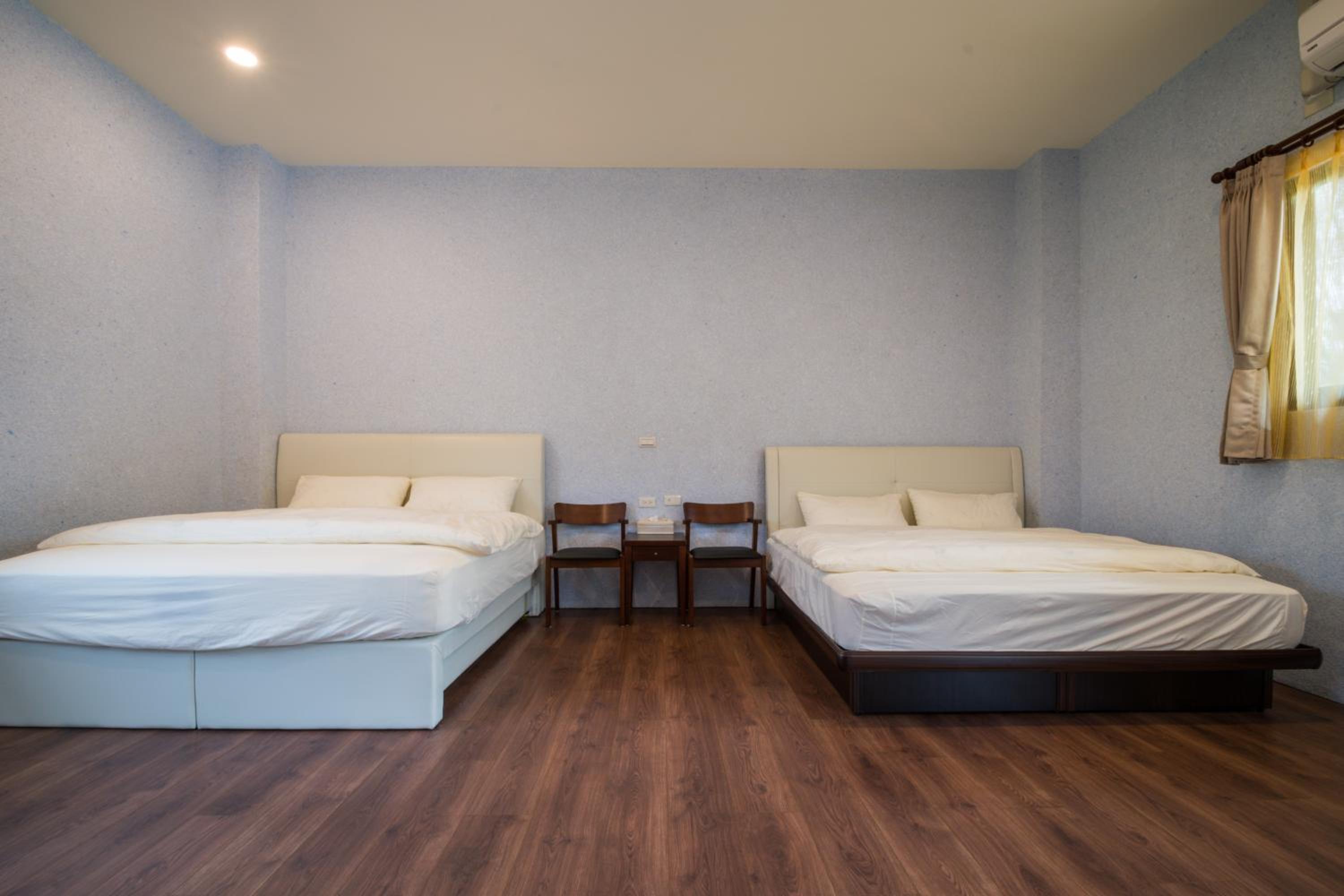 Deluxe Quadruple Room photo 2