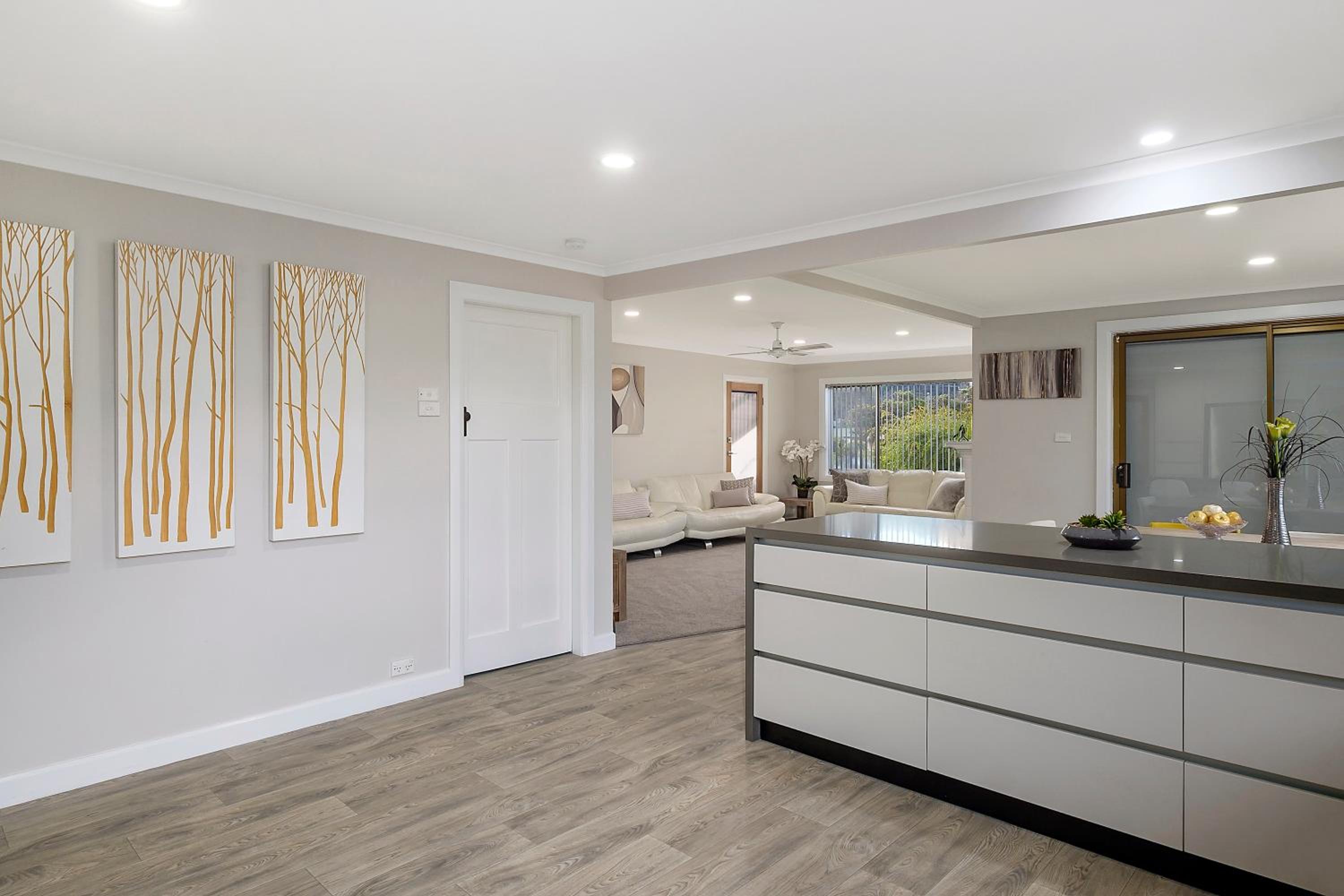 Three-Bedroom House photo 2