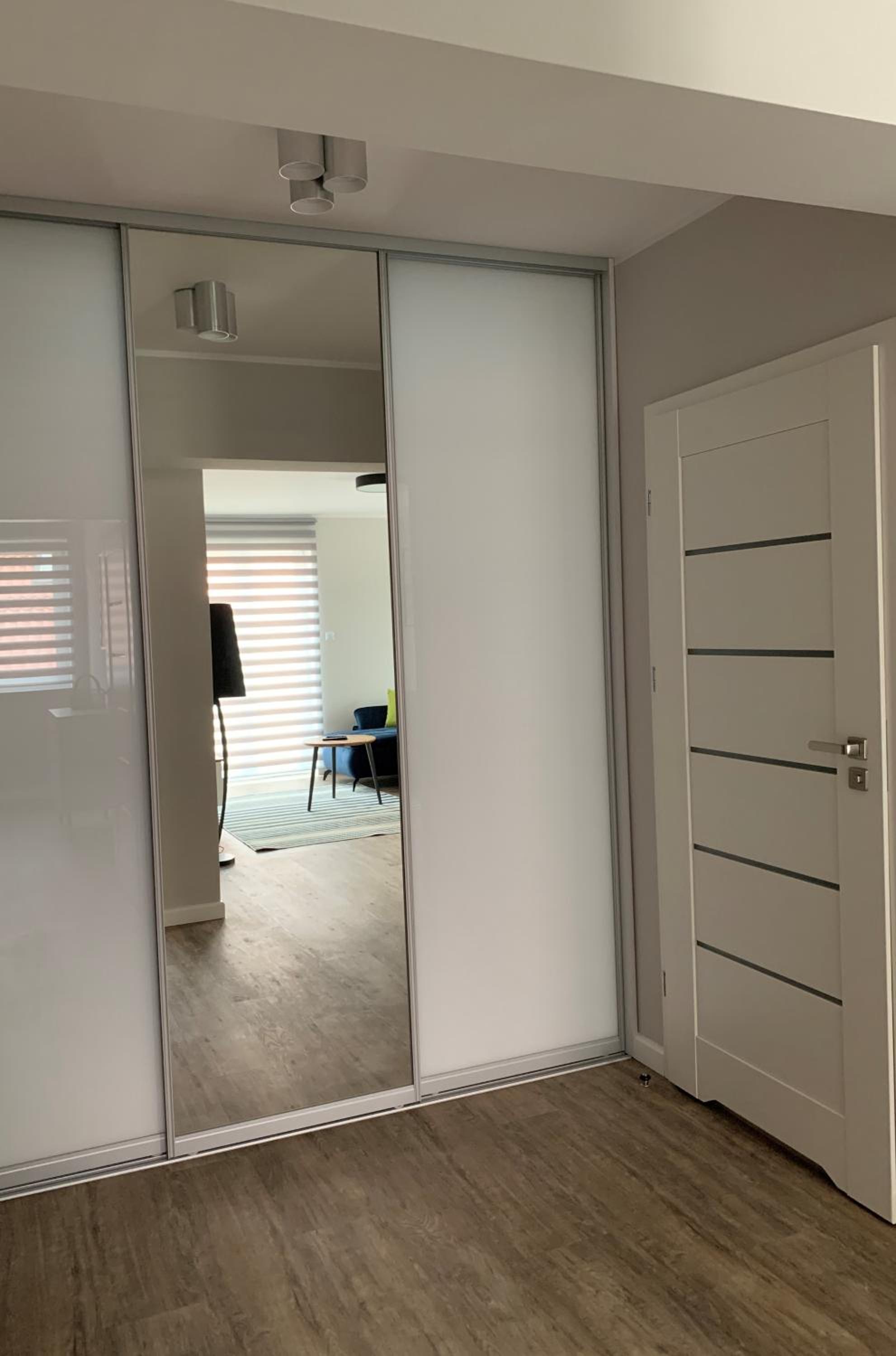 Apartment photo 2
