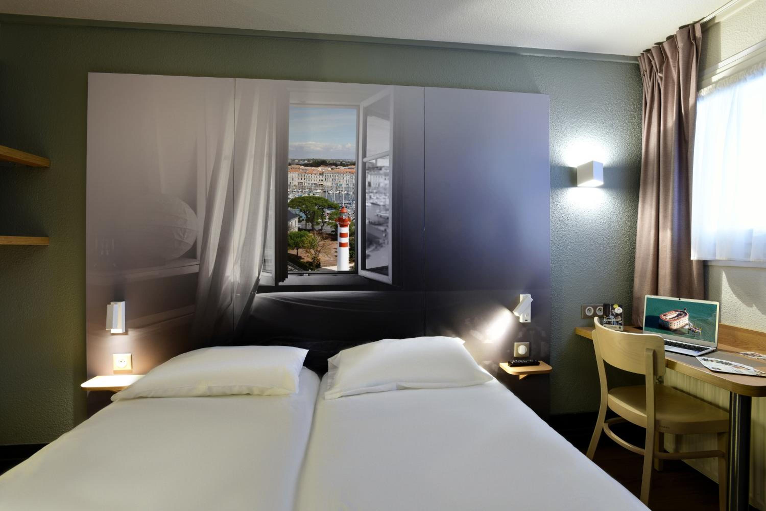 Twin Room - Non-Smoking