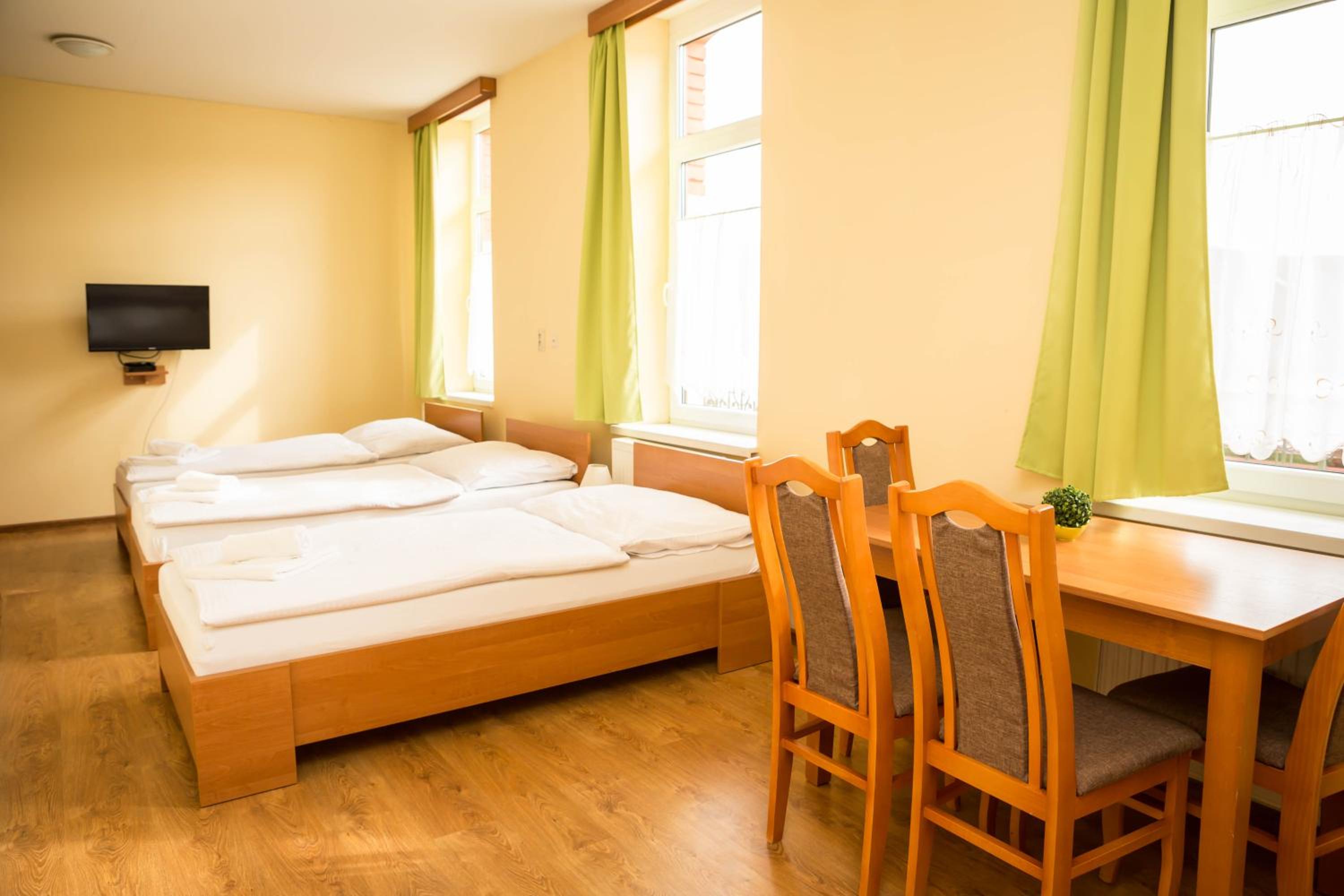Triple Room with Kitchenette photo 2