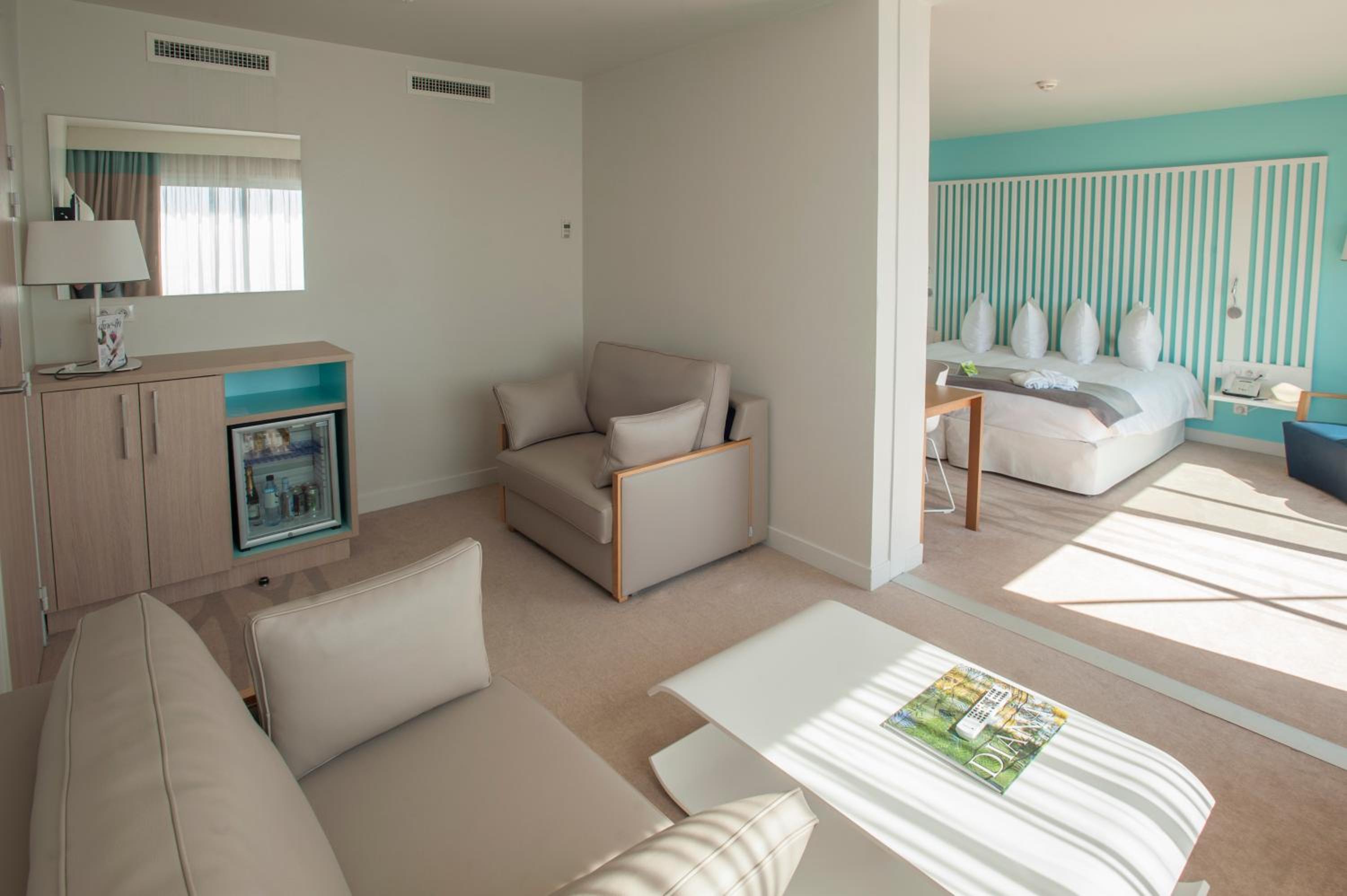 Suite Junior avec Balcon - Vue sur Mer Suite Junior avec Balcon - Vue sur Mer