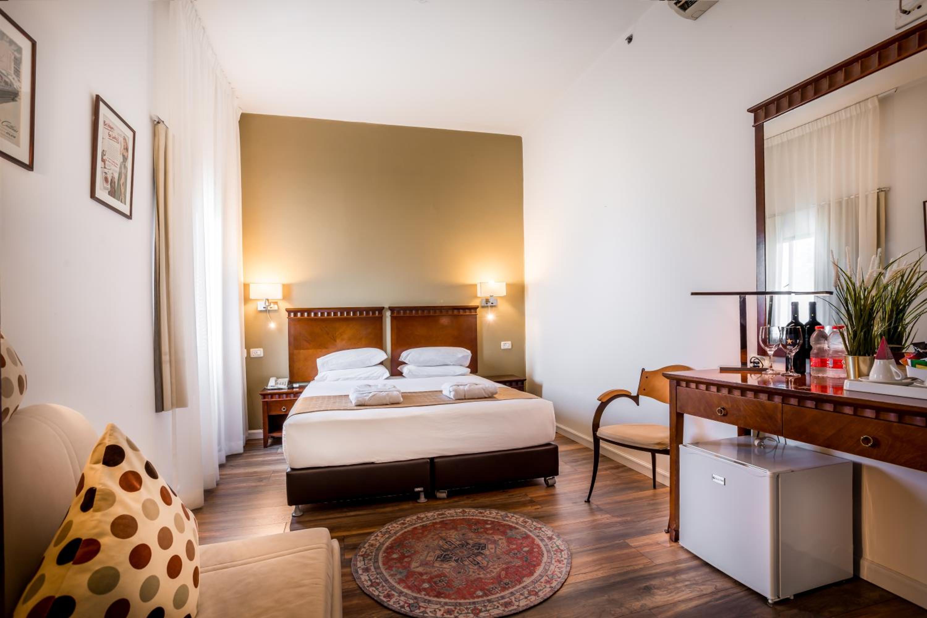 Classic Room - Photo 1