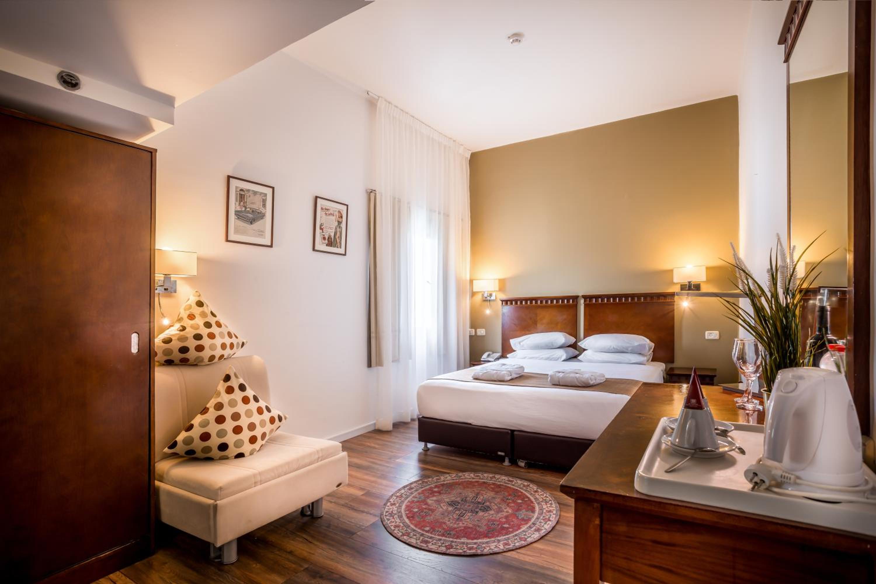Classic Room - Photo 2