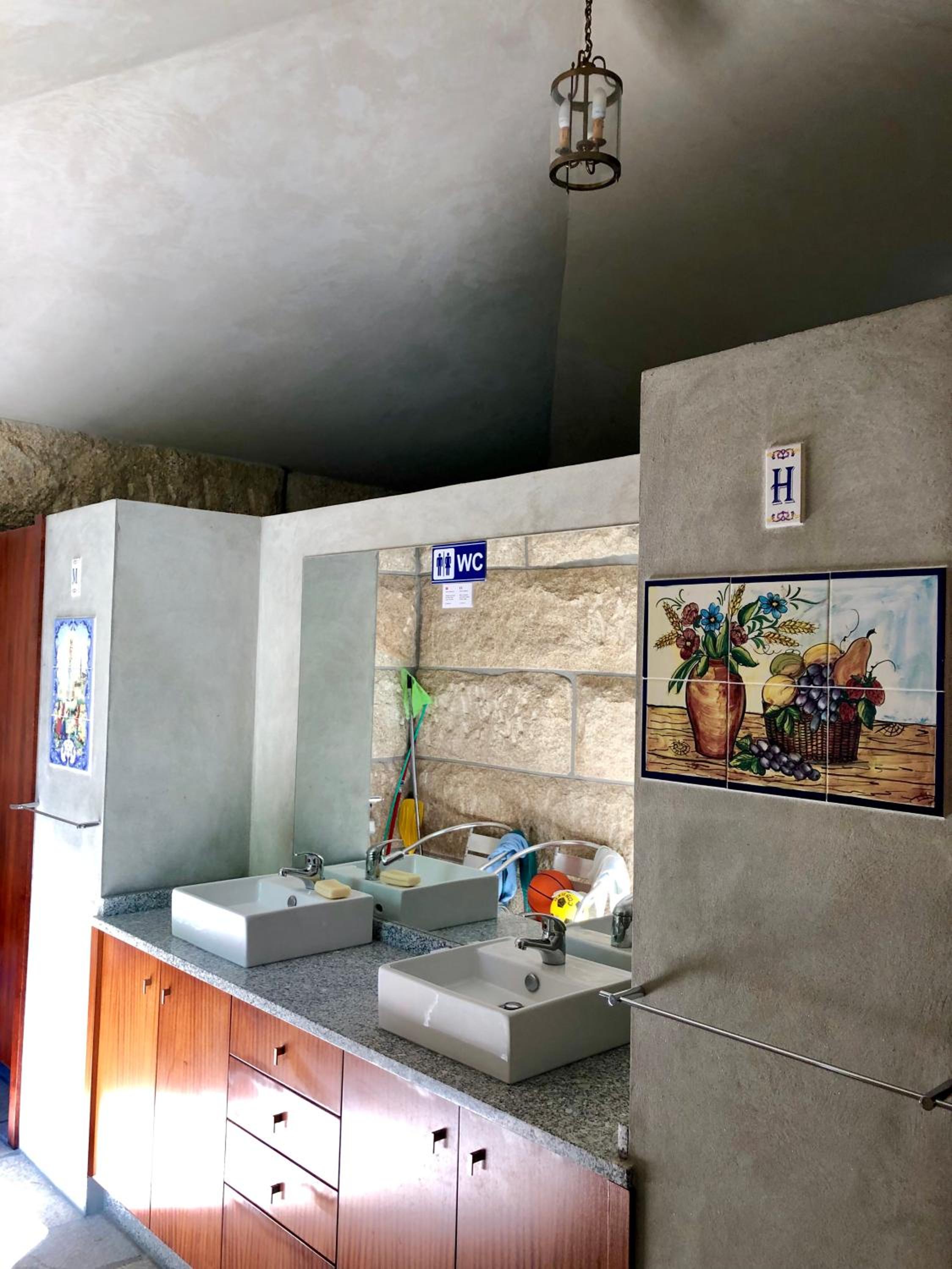 Apartment with Terrace - Photo 42