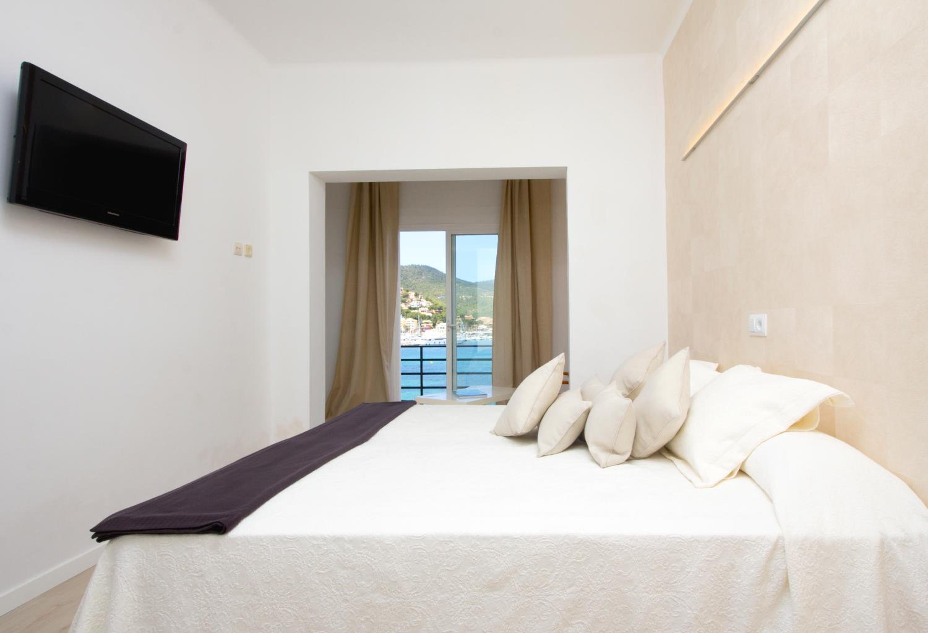 Habitación Doble o con Dos Camas con Balcón y Vista al Mar