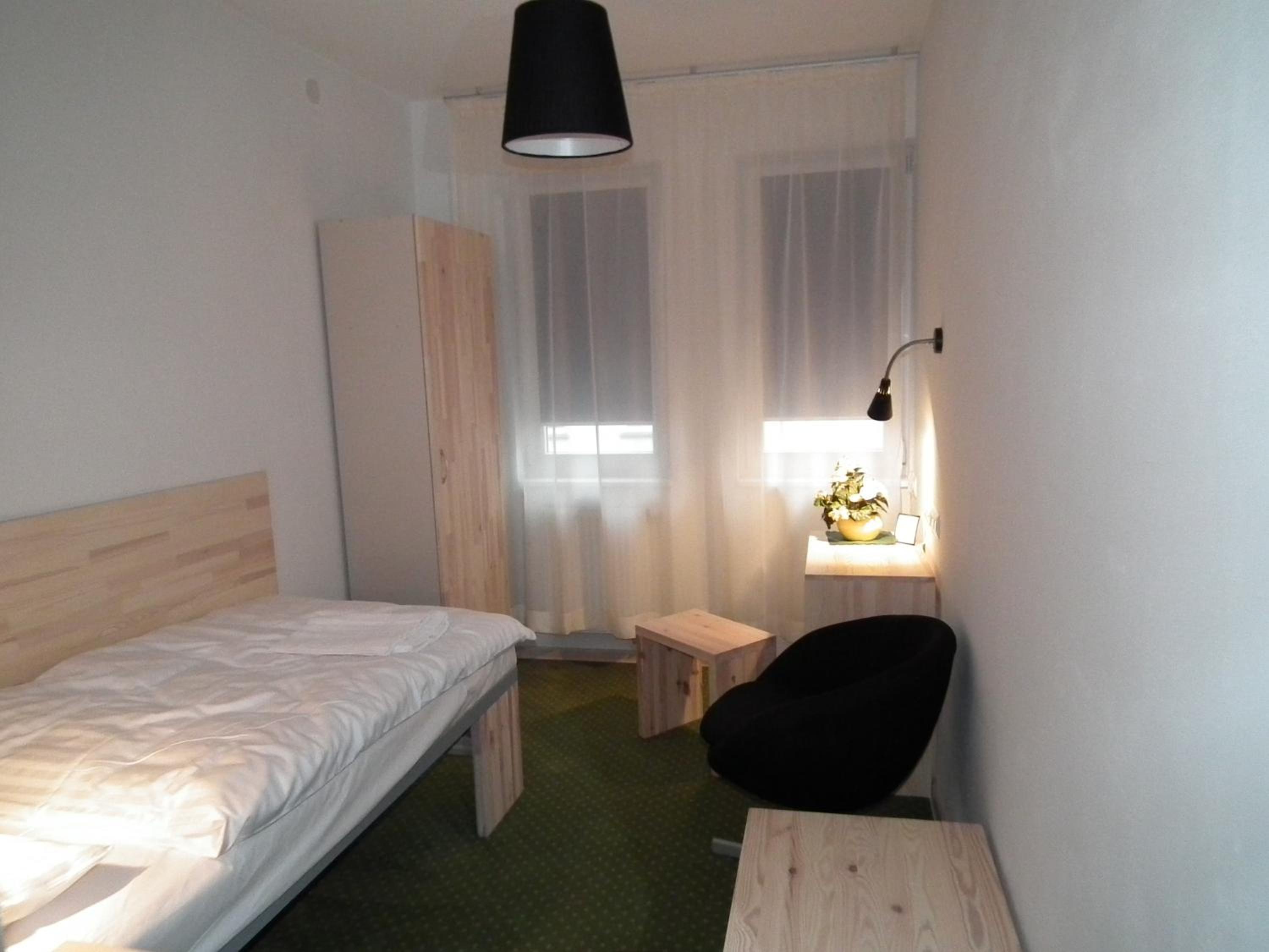 Single Room photo 3