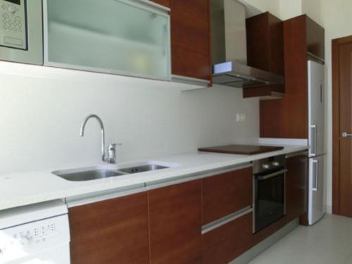 One-Bedroom Apartment - Ground Floor photo 2