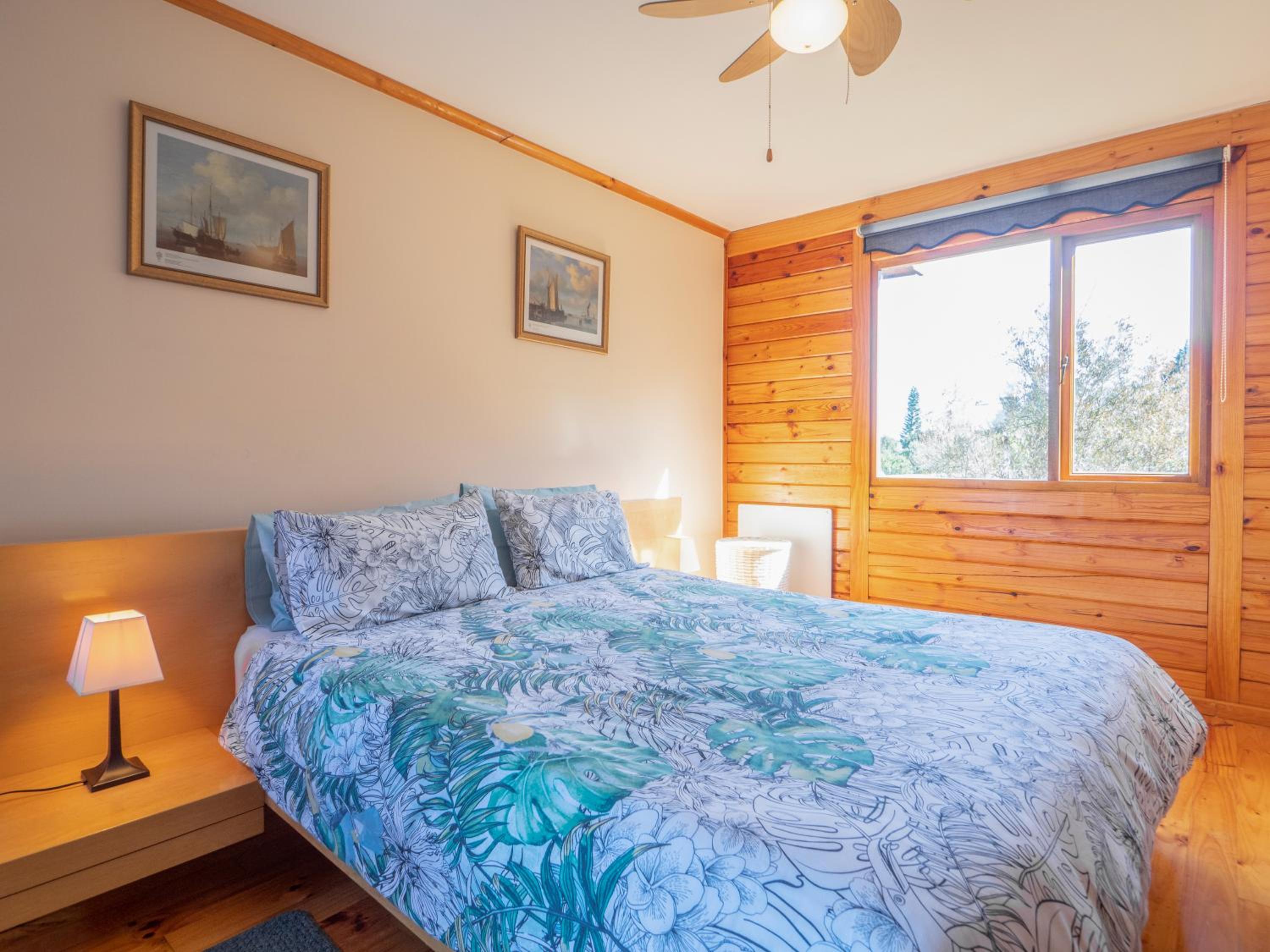 Four-Bedroom House - Photo 9