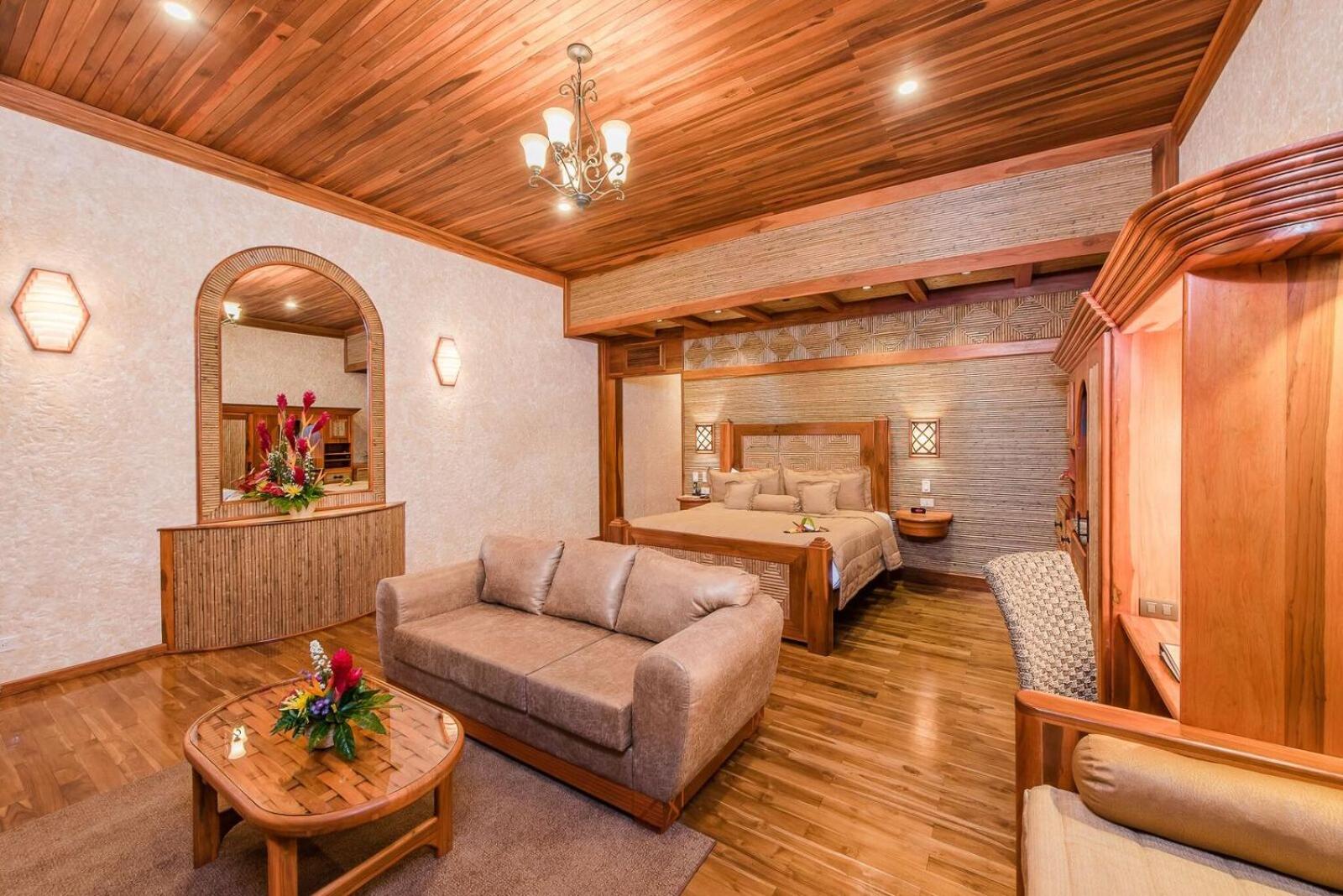Vista Grande Guest Room - Photo 2