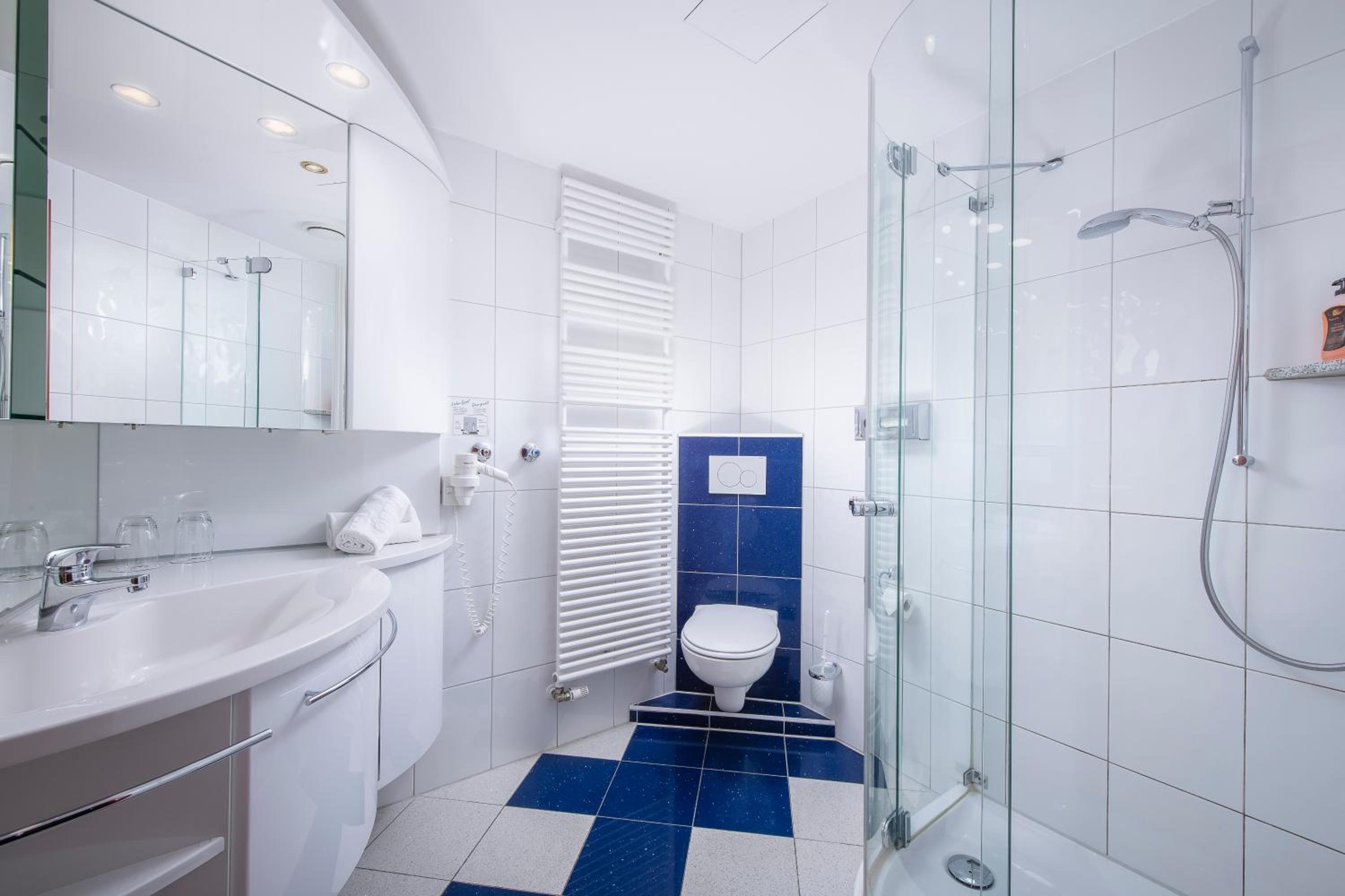 Single Room with Balcony photo 2