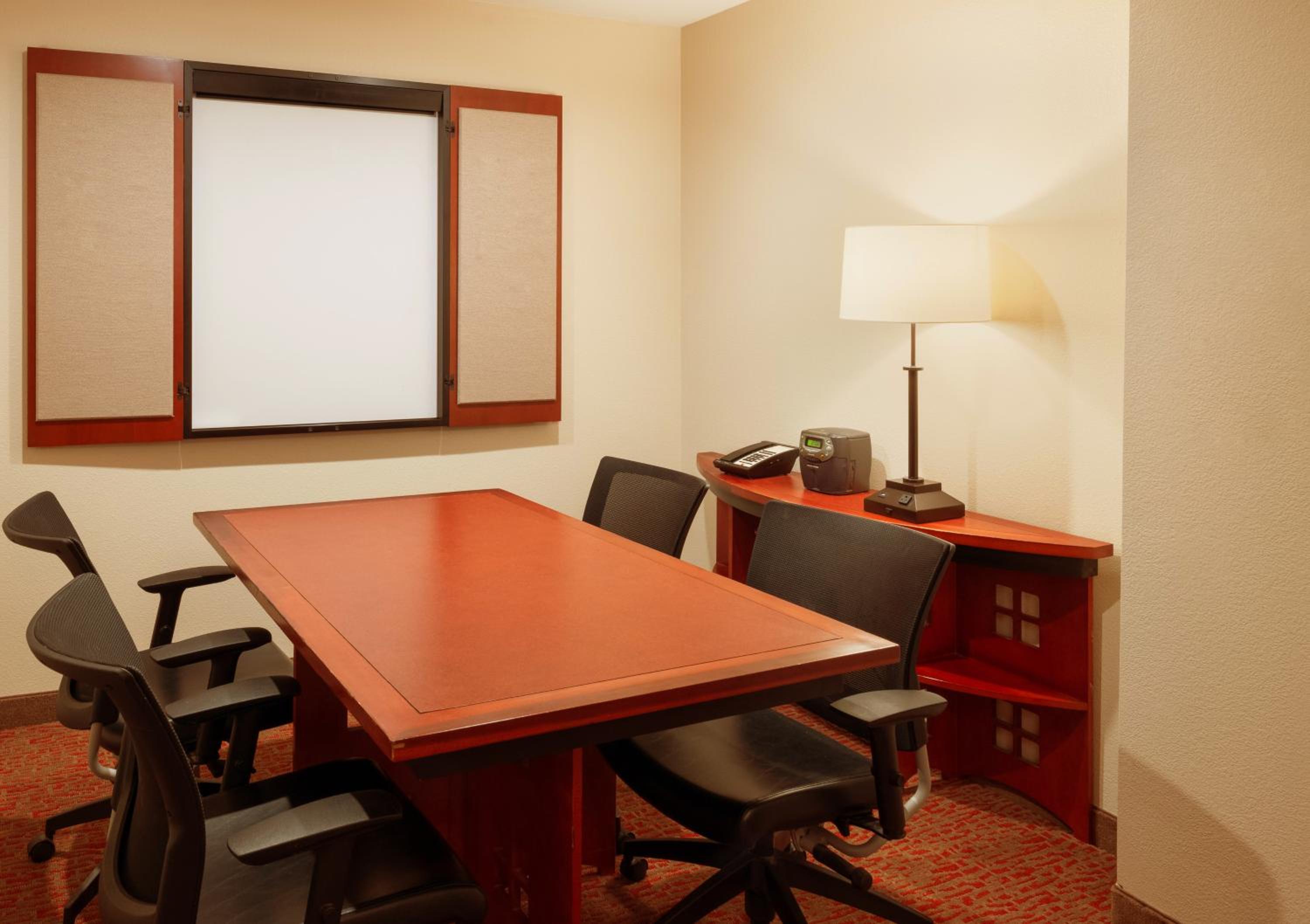 Suite - Photo 4
