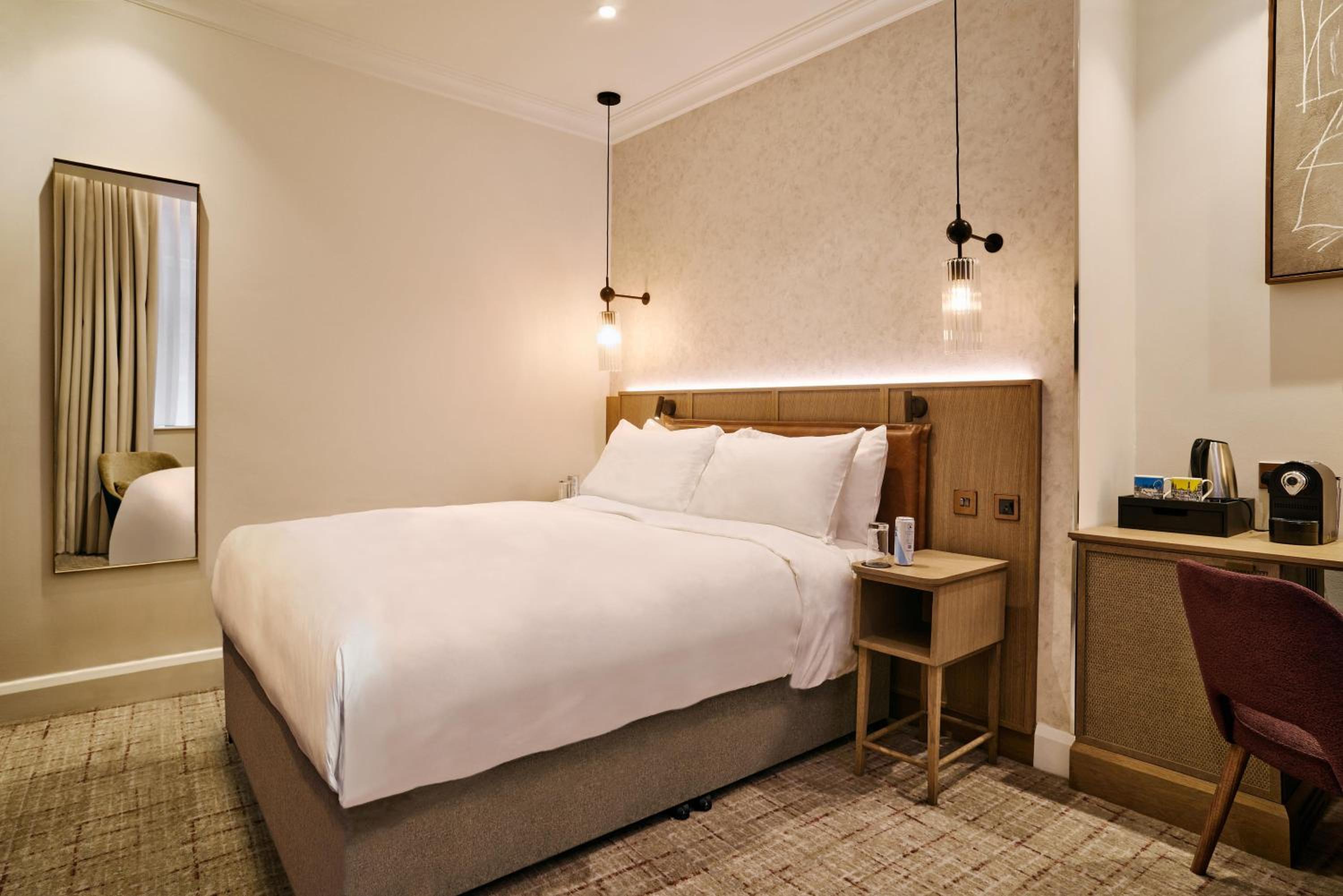 Standard Double Room photo 2