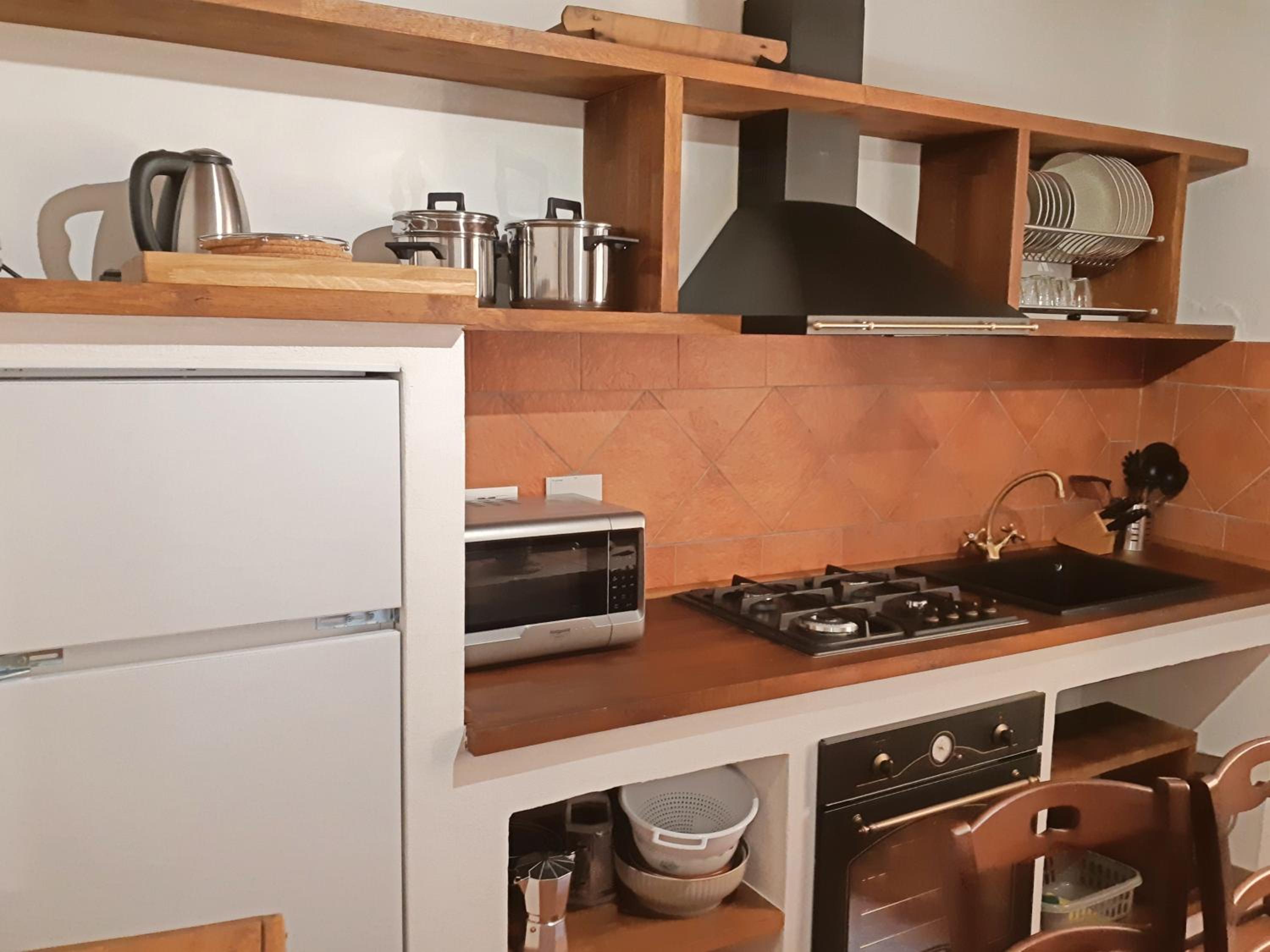 Two-Bedroom Apartment - Photo 7
