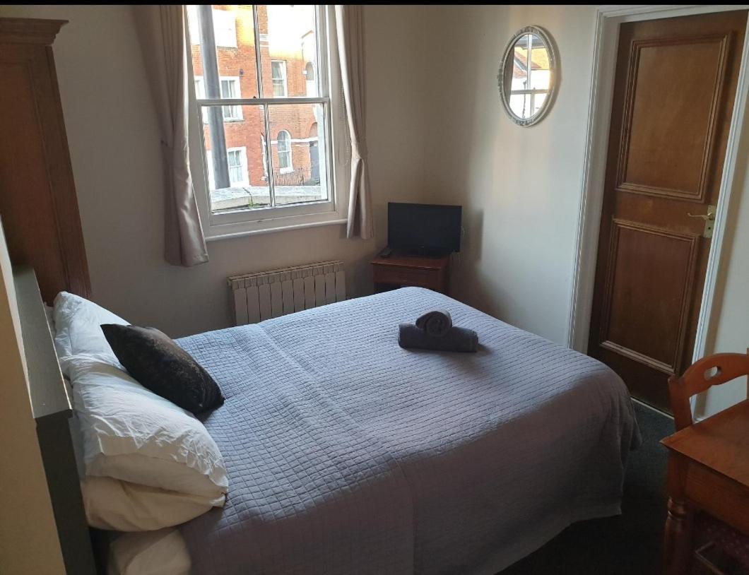 Standard Double Room - Photo 1