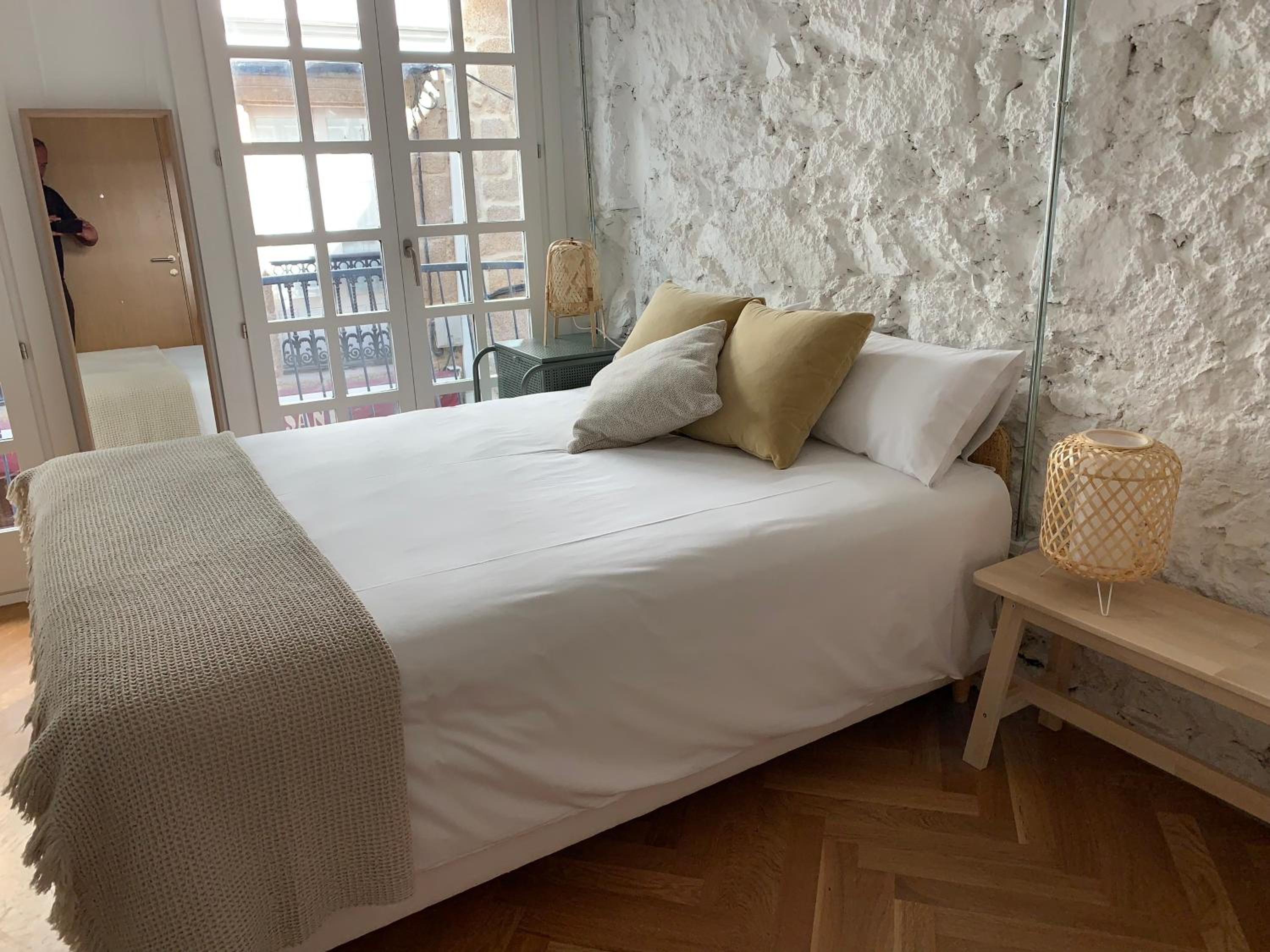One-Bedroom Apartment - Photo 20