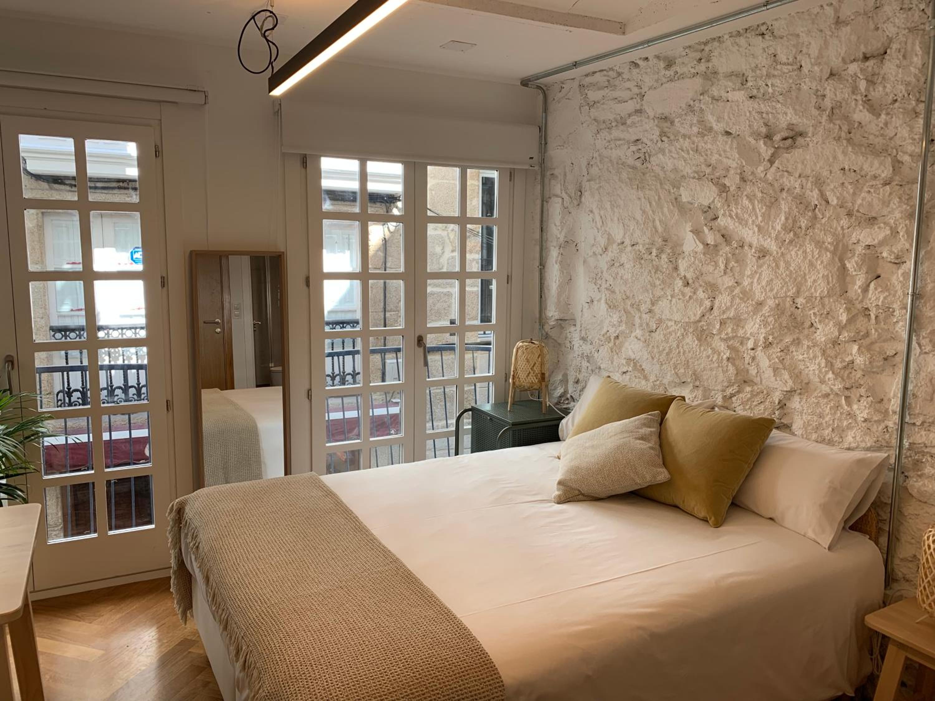 One-Bedroom Apartment - Photo 24