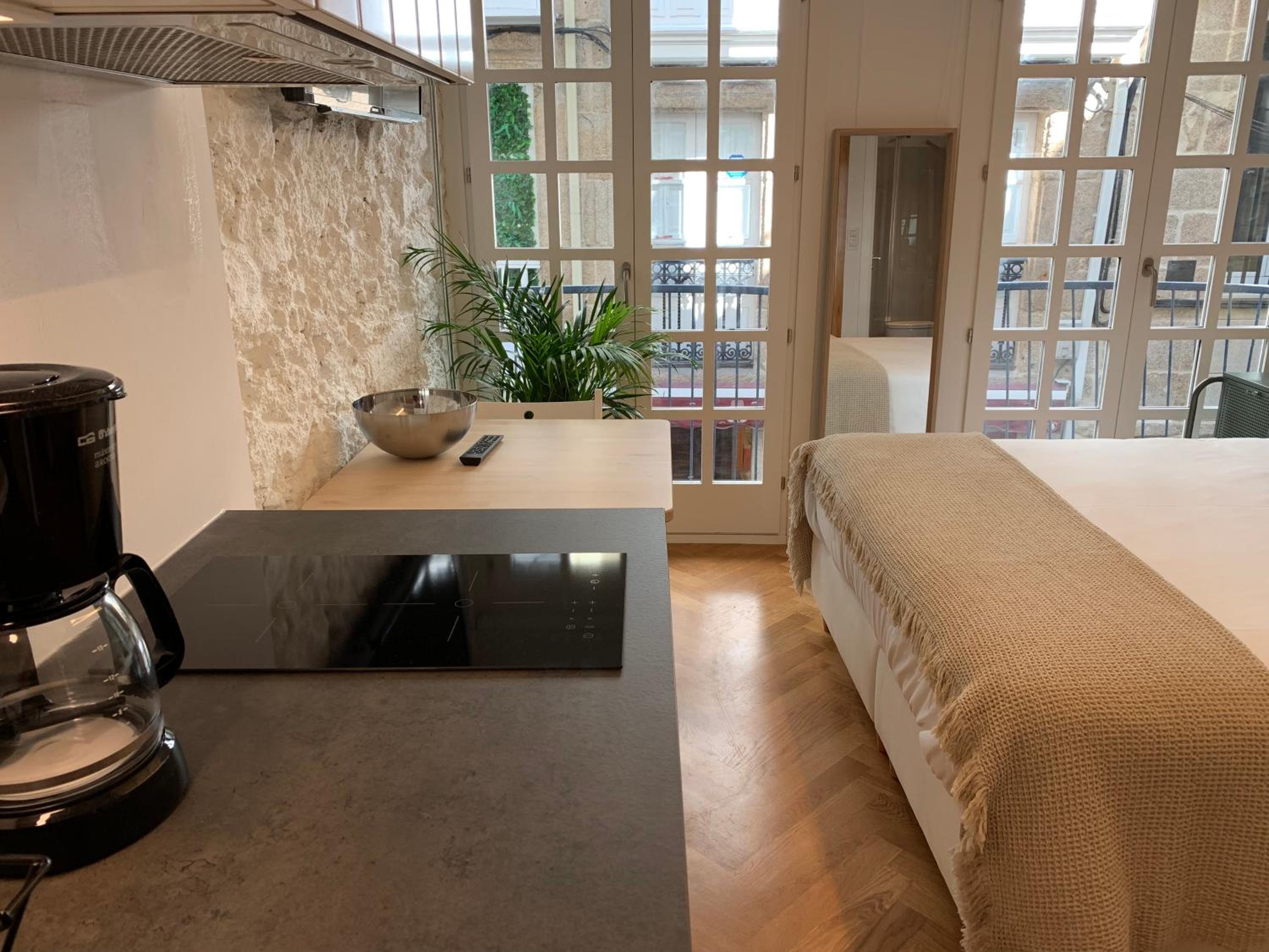 One-Bedroom Apartment - Photo 25