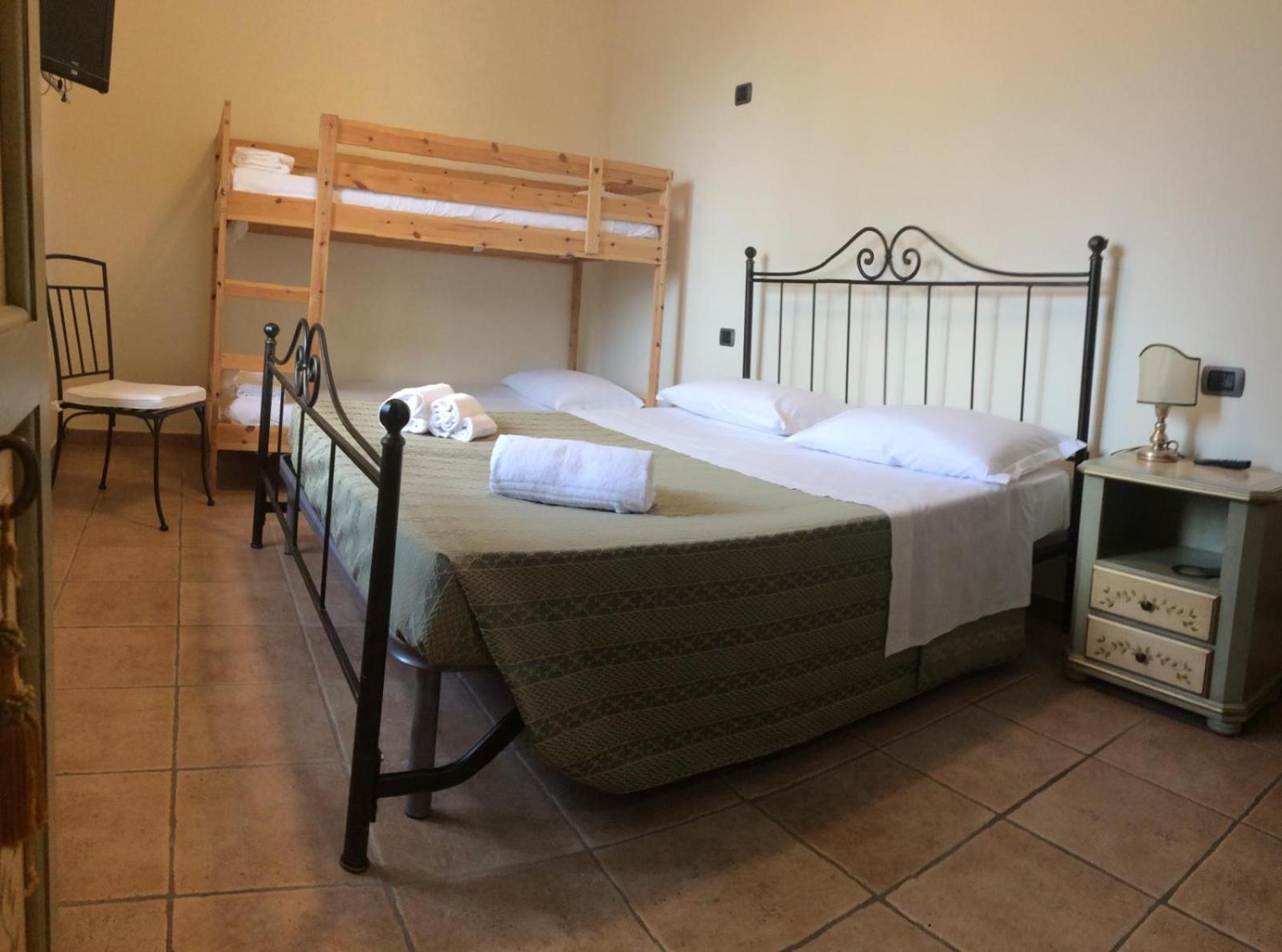 Classic Triple Room
