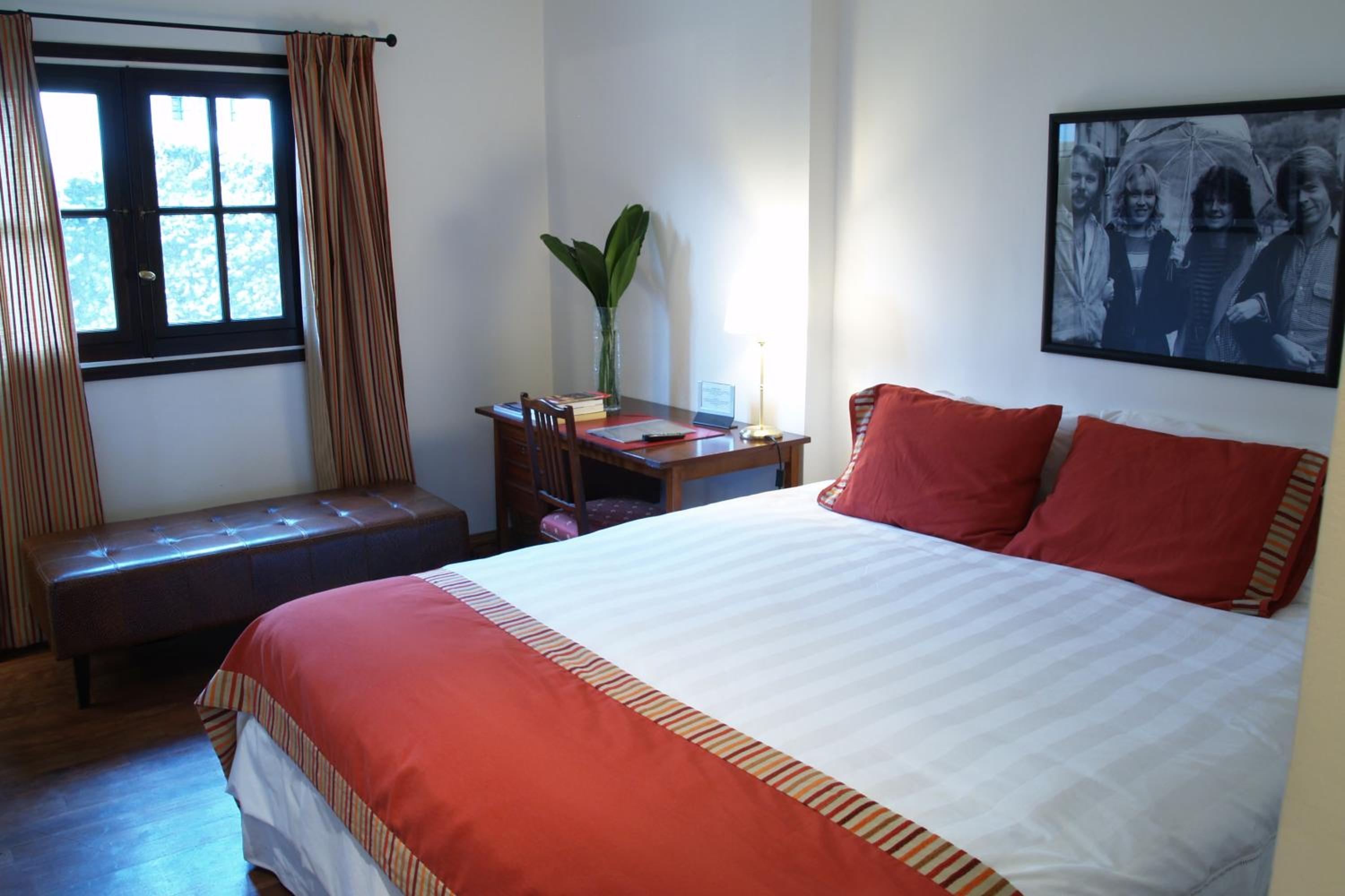 Standard Double Room photo 3