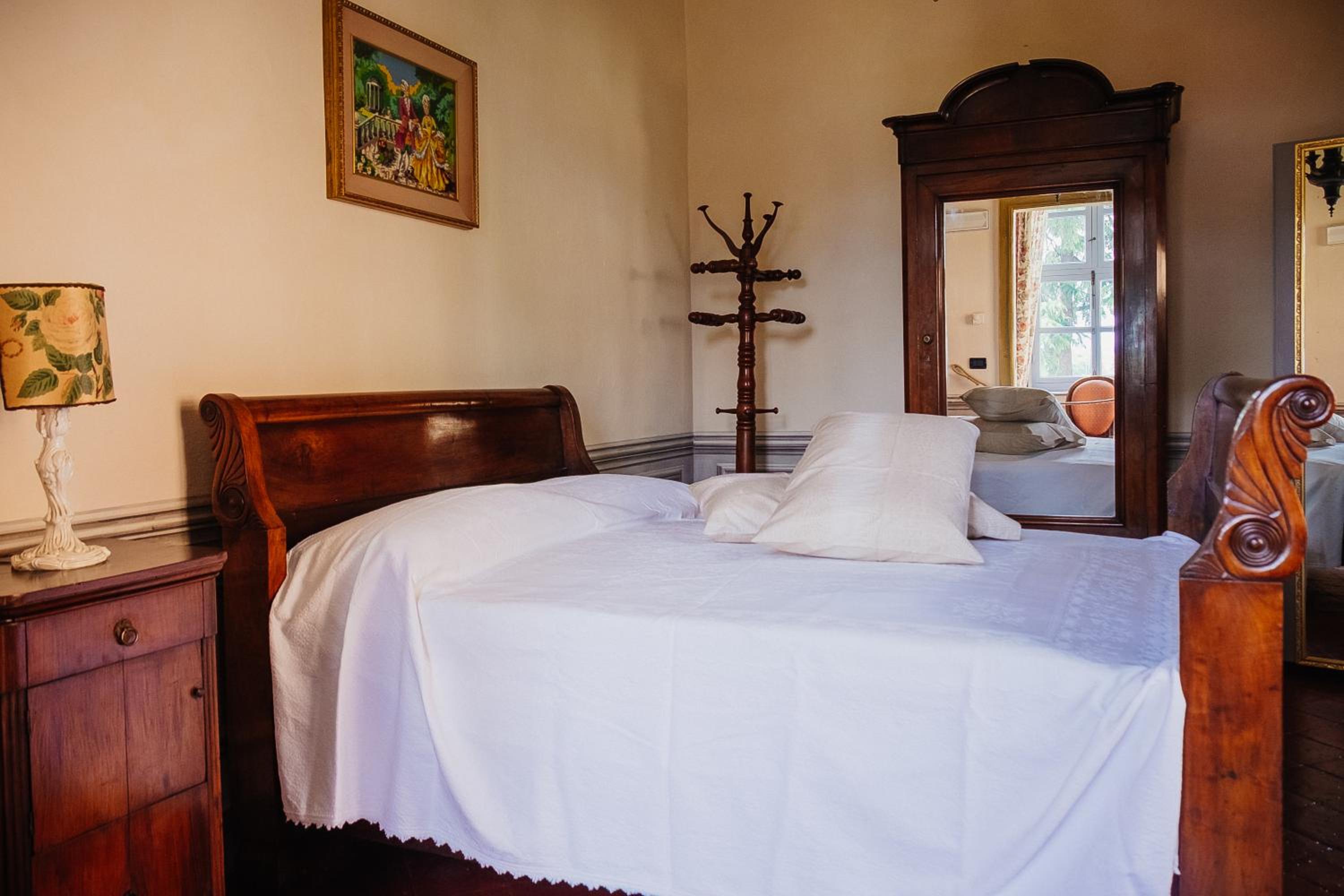 Deluxe Room - Photo 2