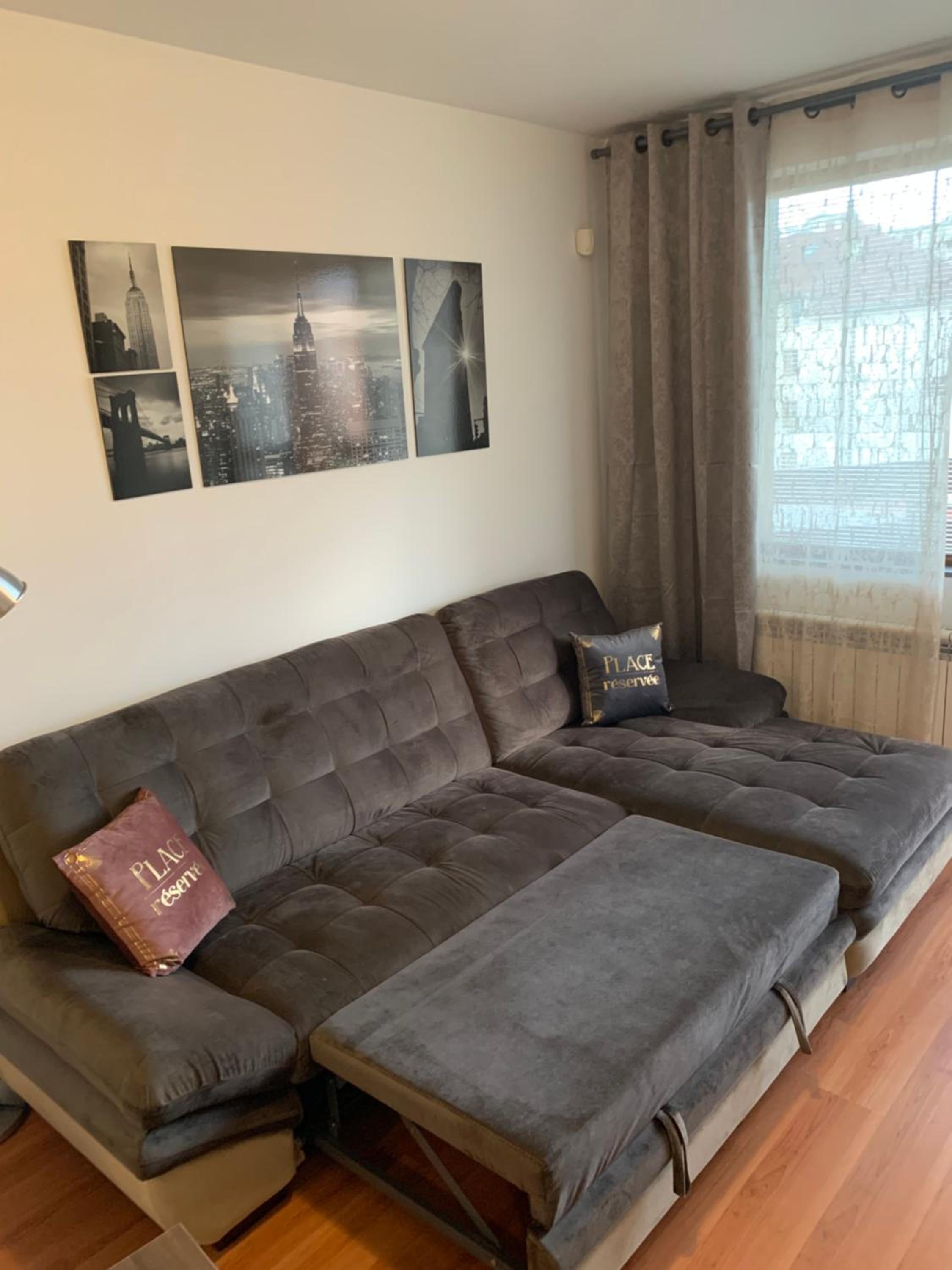 One-Bedroom Apartment - Photo 18