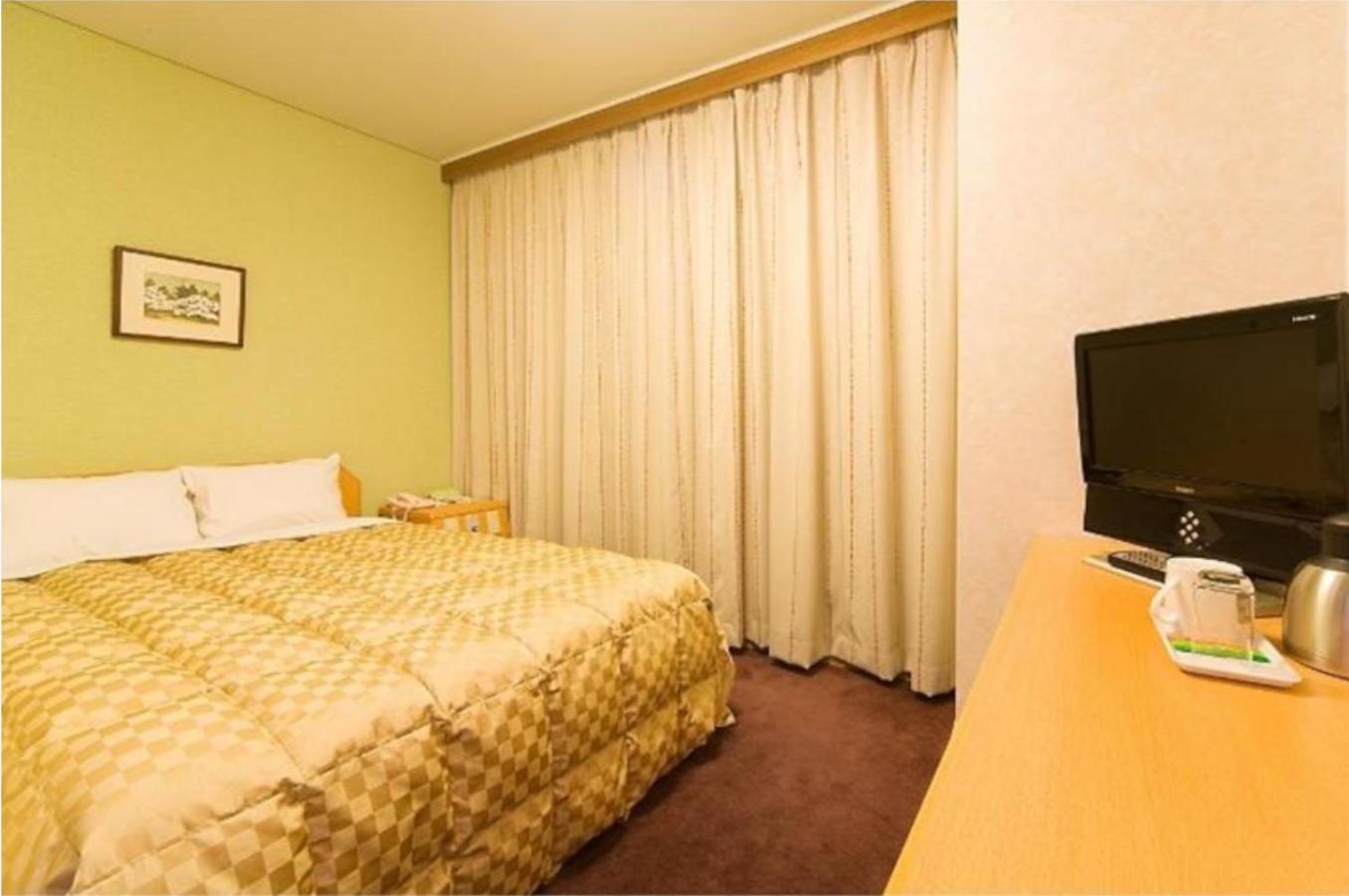 Single Room - Non-Smoking - Photo 1
