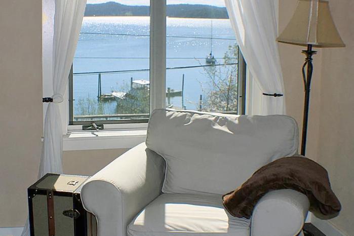 Queen Suite with Sea View photo 2