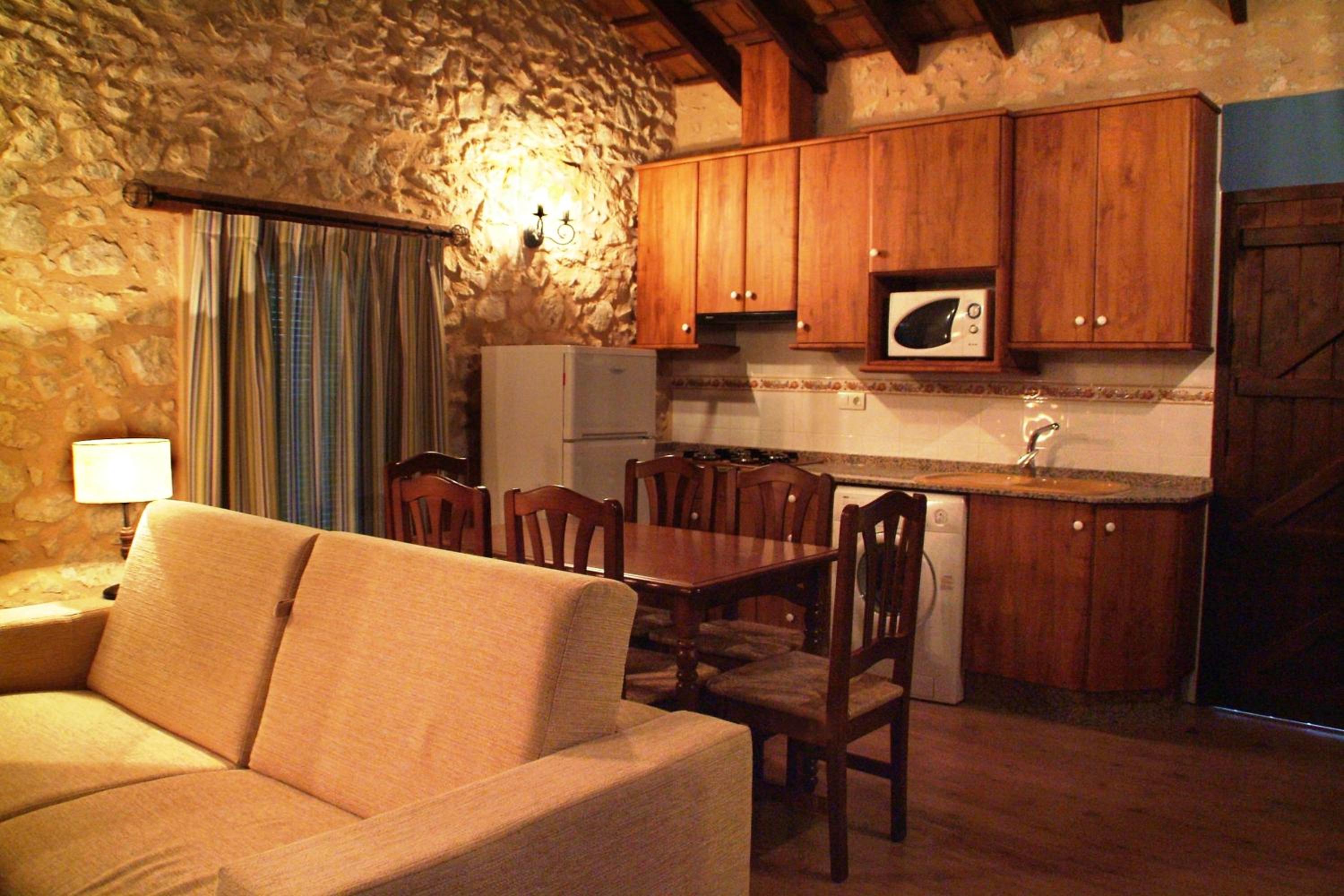 Two-Bedroom Cottage (4 Adults) 