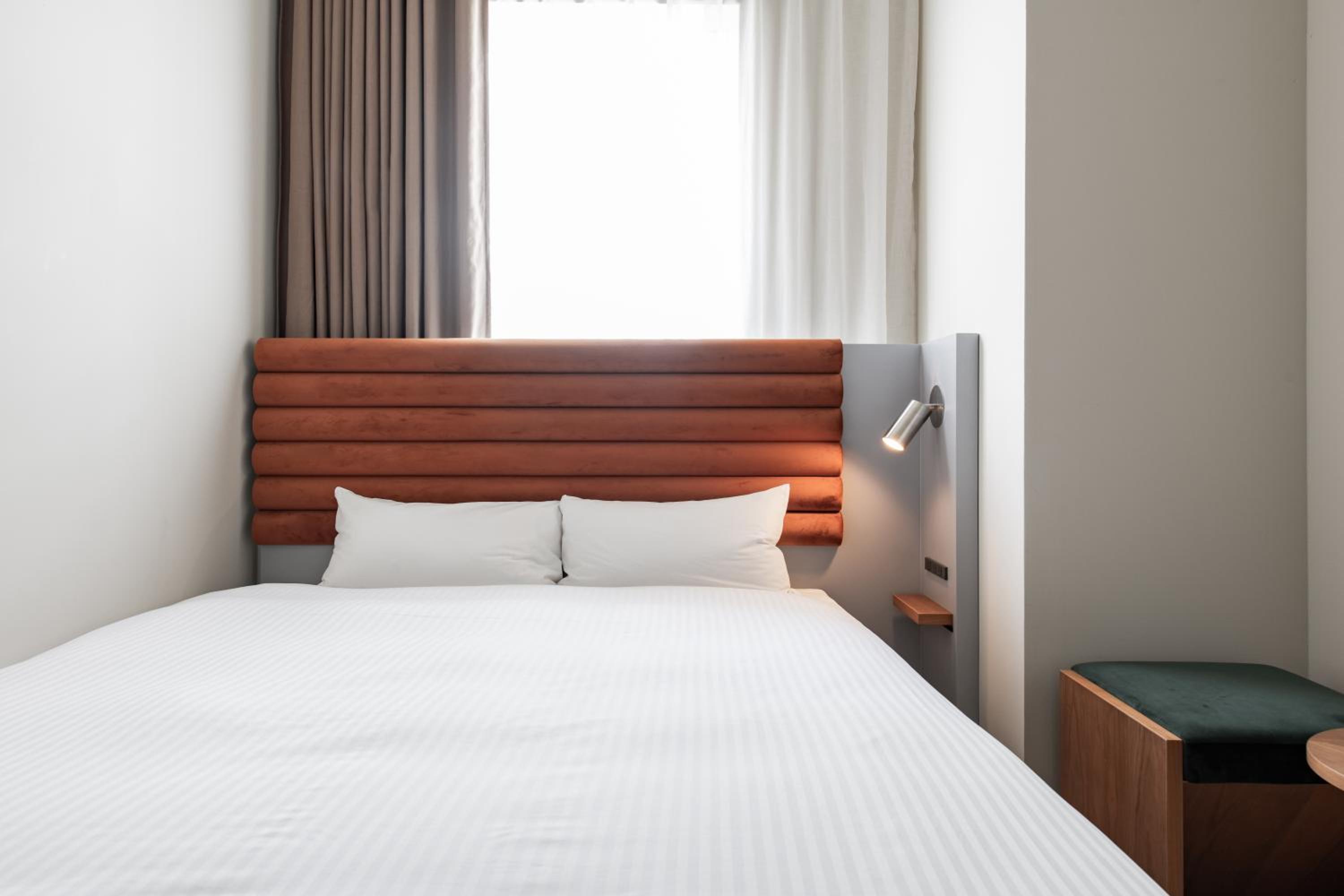 Compact Double Room - Photo 1