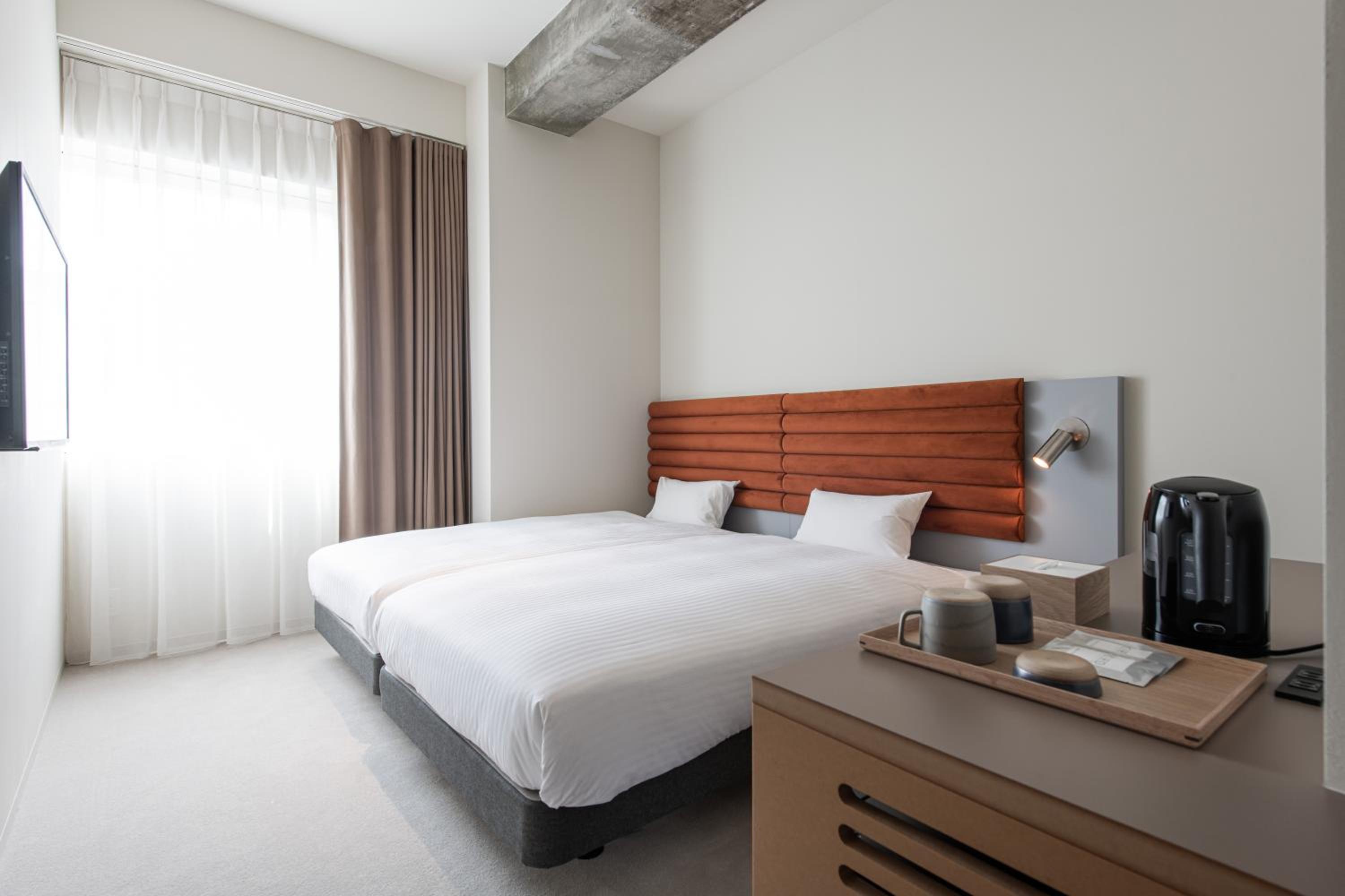 Standard Twin Room - Photo 1
