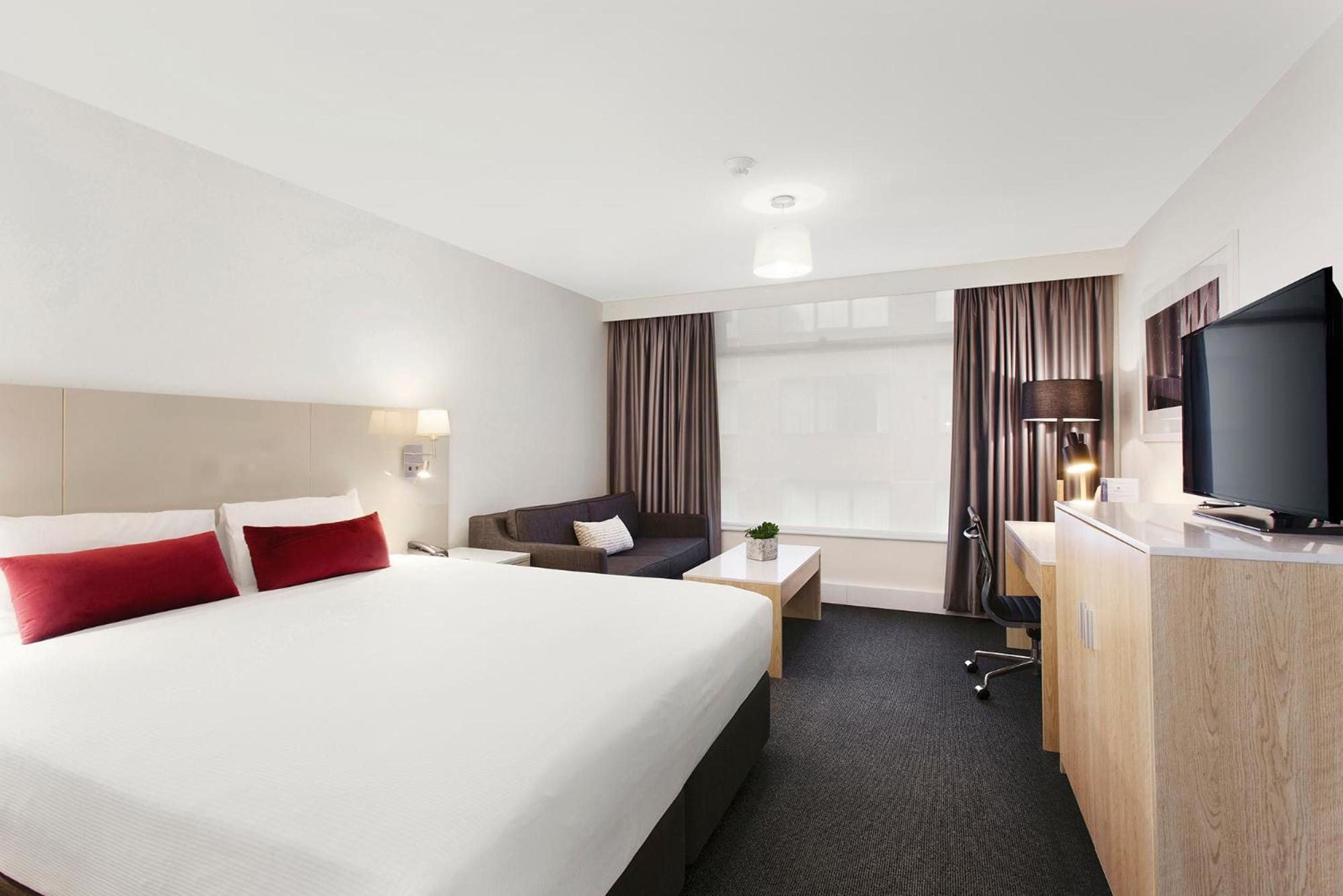 Standard King Room - Photo 1