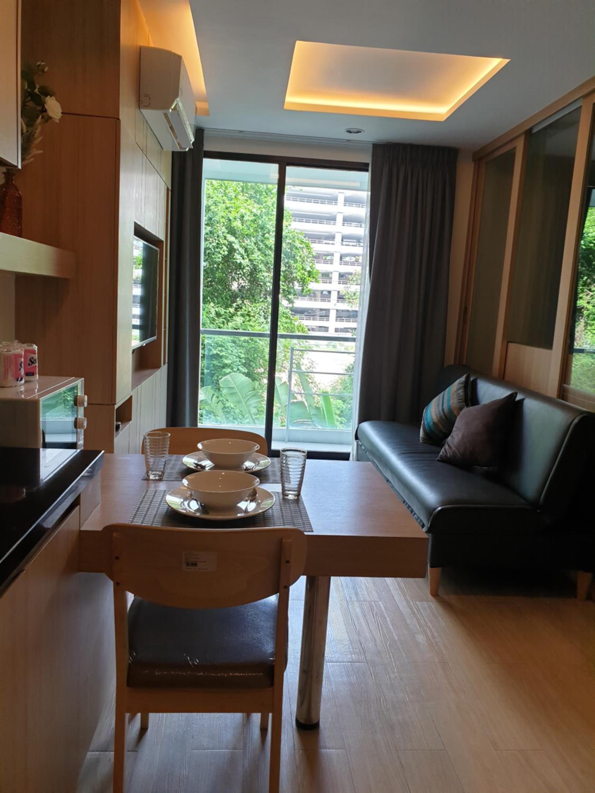 Deluxe Apartment - Photo 8