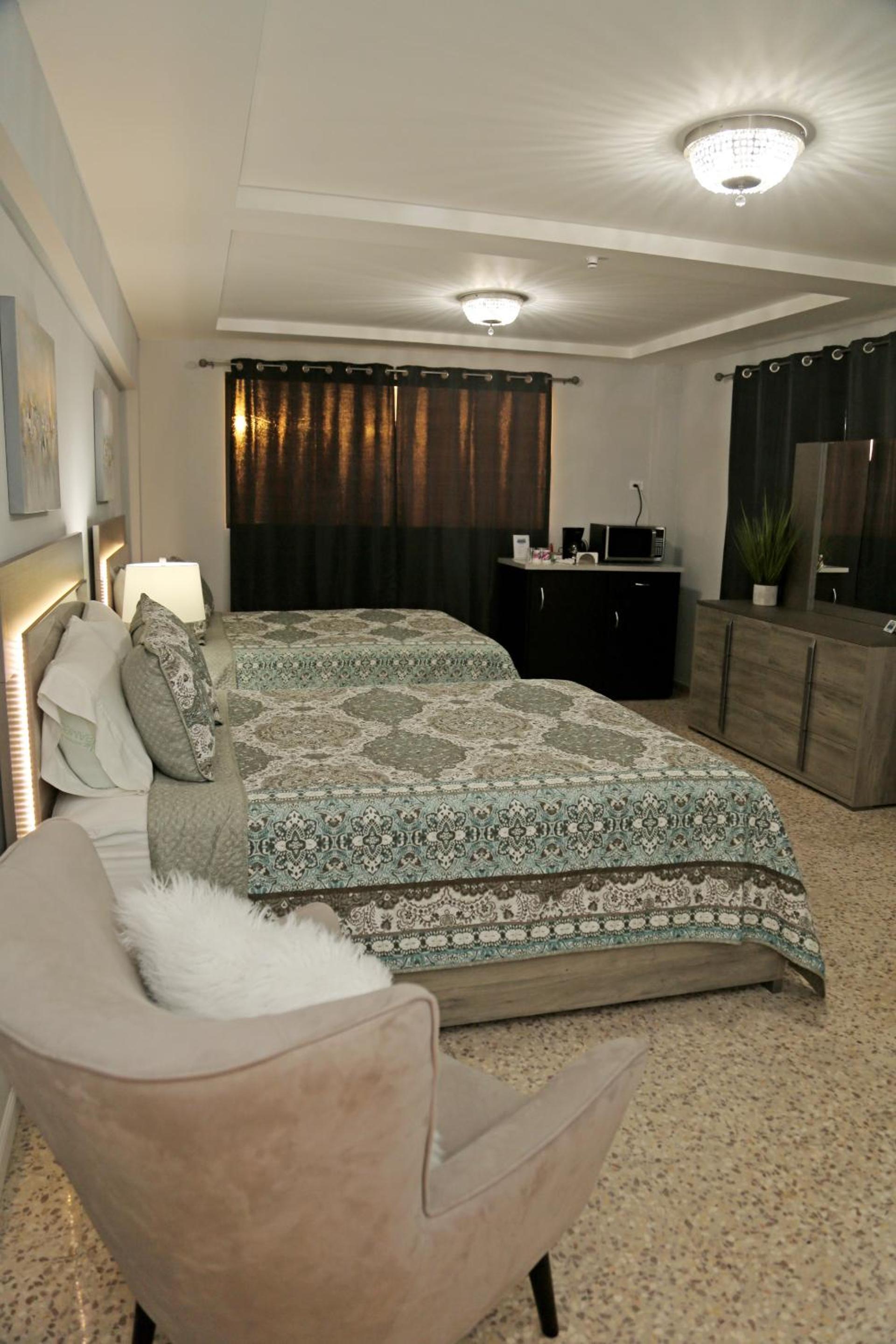 Studio Apartment photo 1