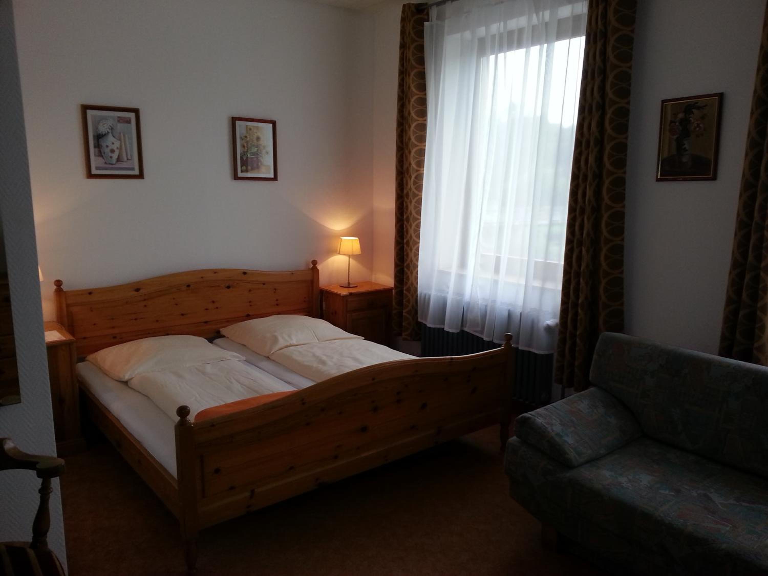 Double Room - Photo 3