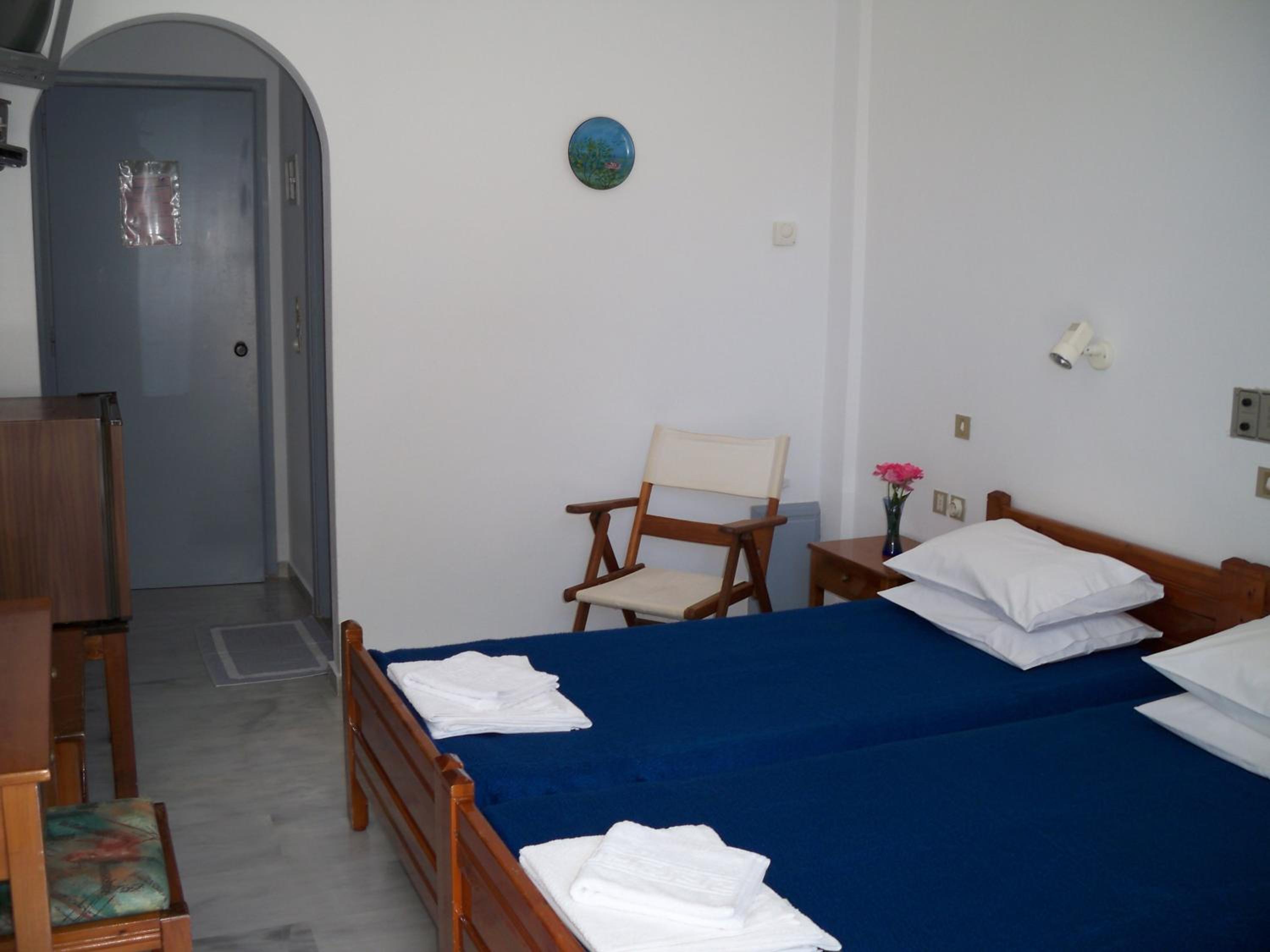 Standard  Room with Mountain View - Photo 1