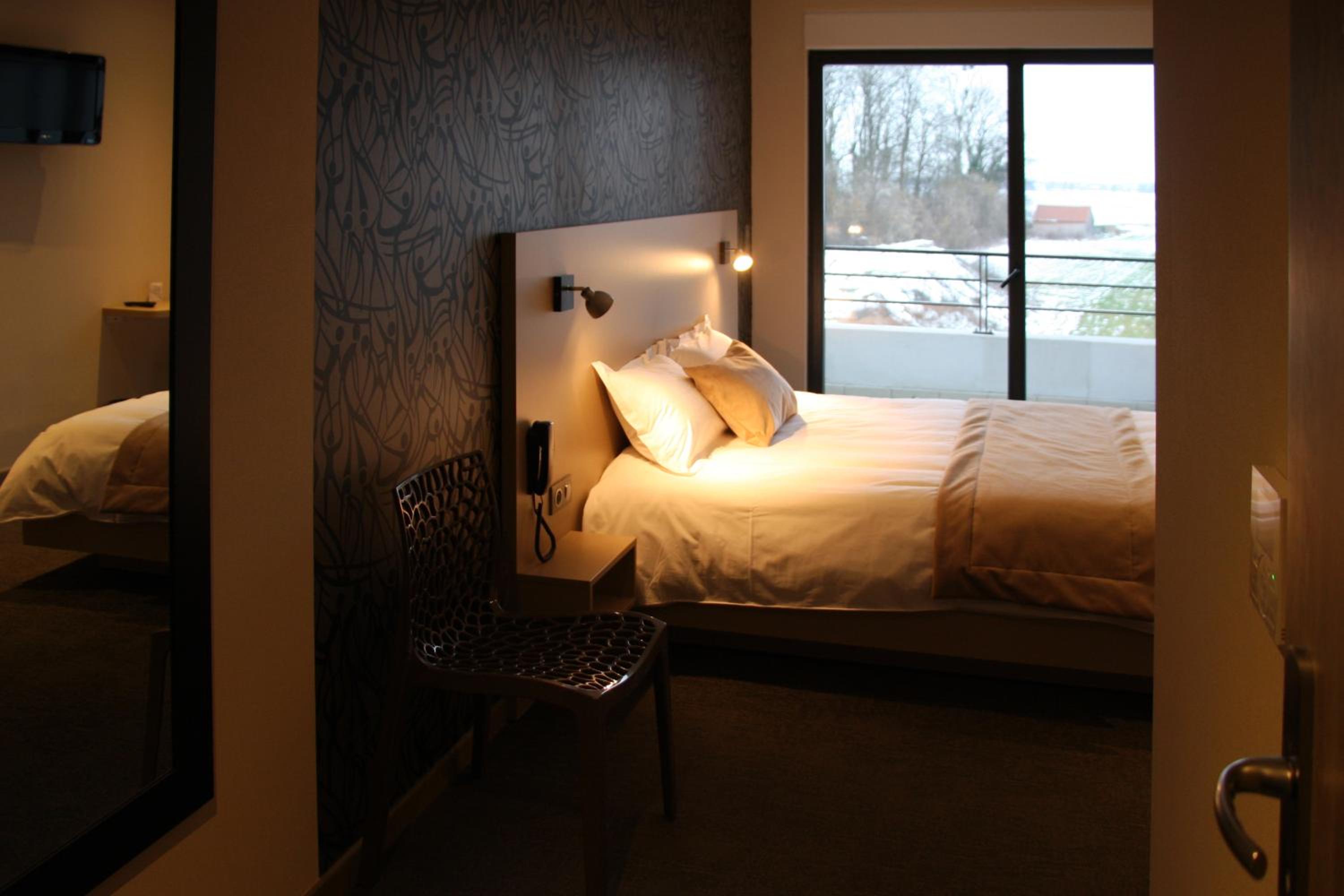 Deluxe Room  (disability access)  - Photo 1