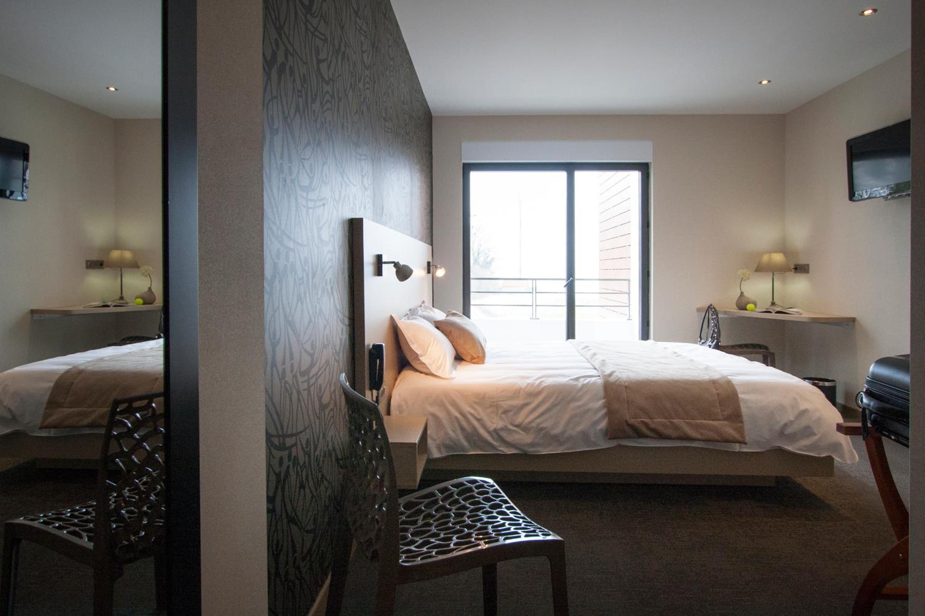 Deluxe Room  (disability access)  - Photo 4