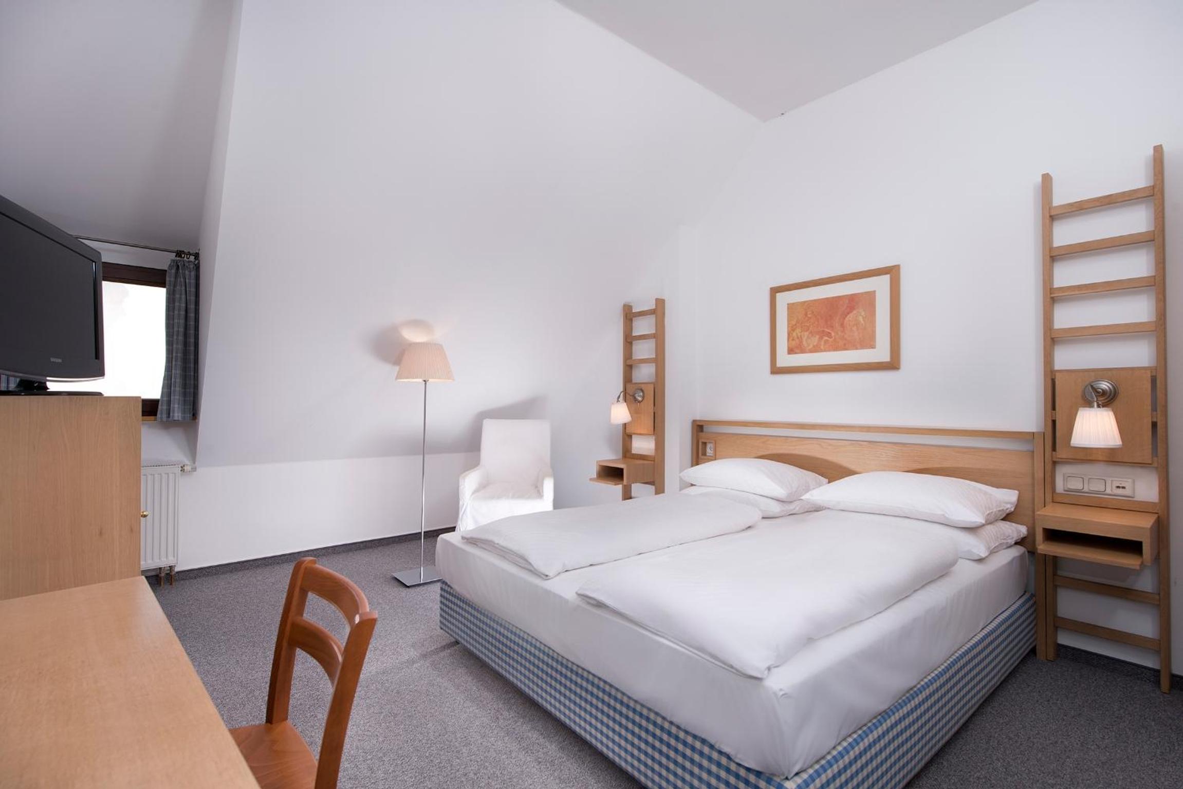 Comfort Double Room - Photo 2