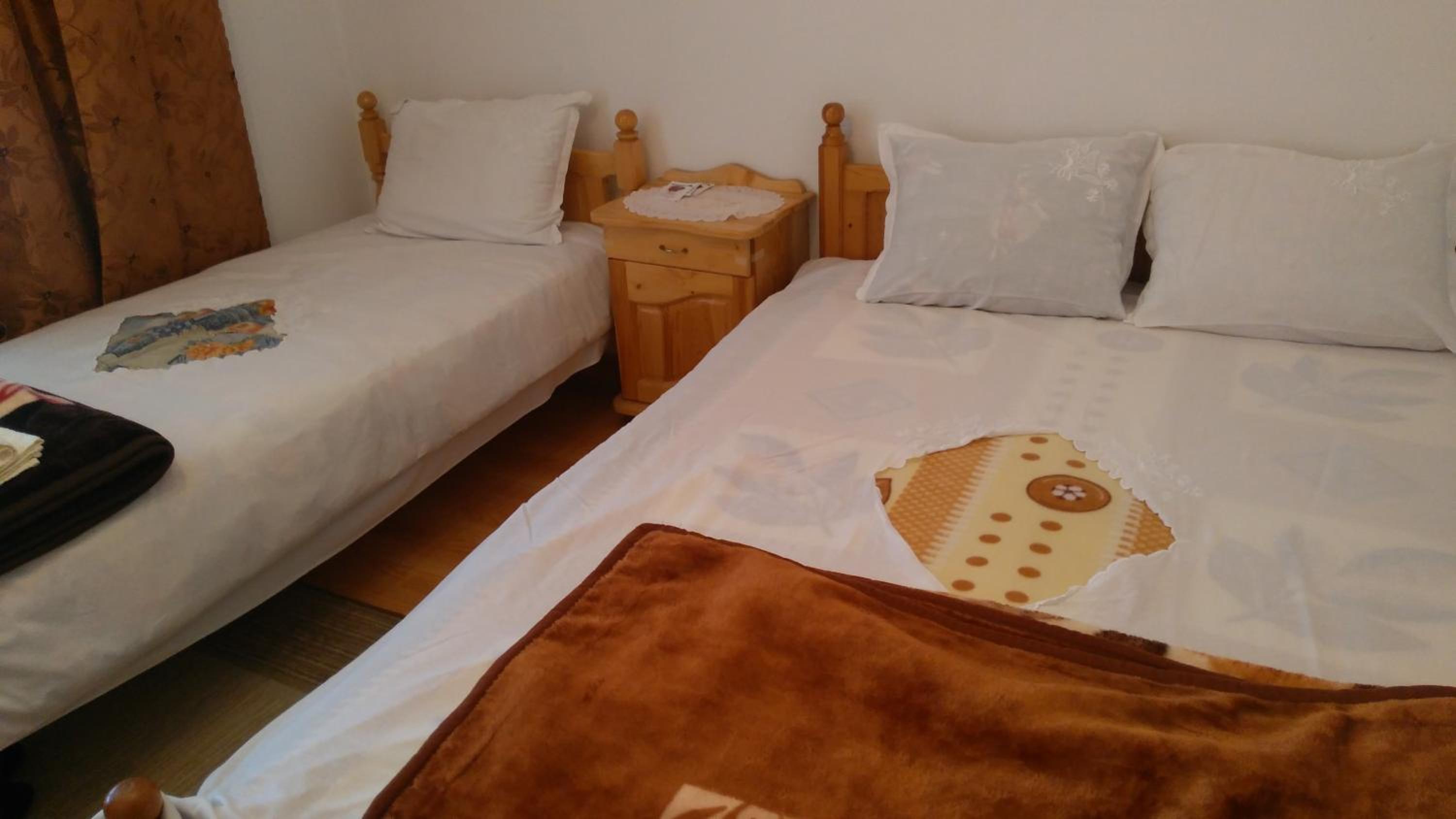 Double Room with Balcony (2 Adults + 1 Child) photo 3
