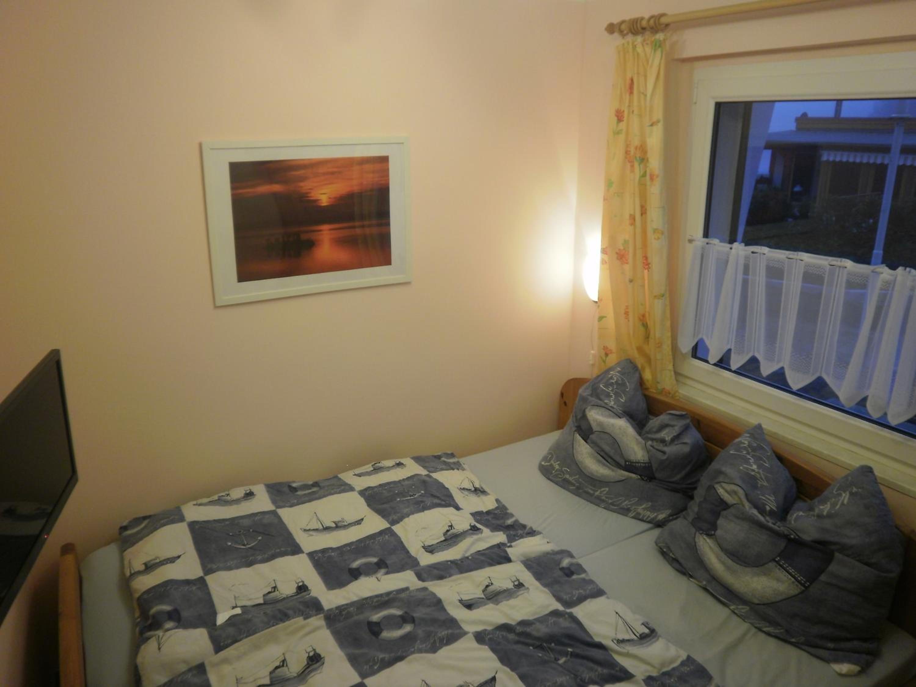 Two-Bedroom House photo 2