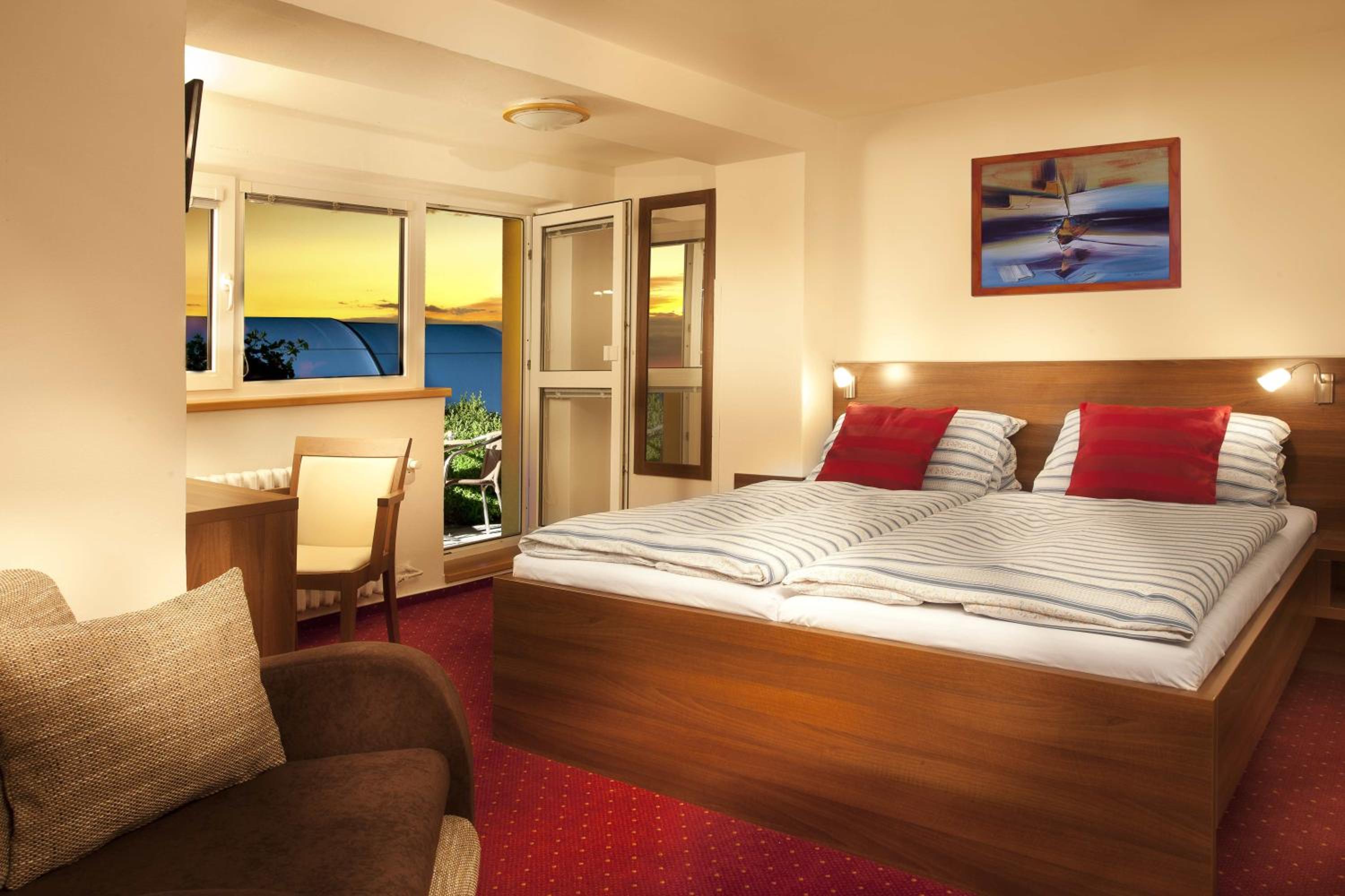 Double Room - Photo 4