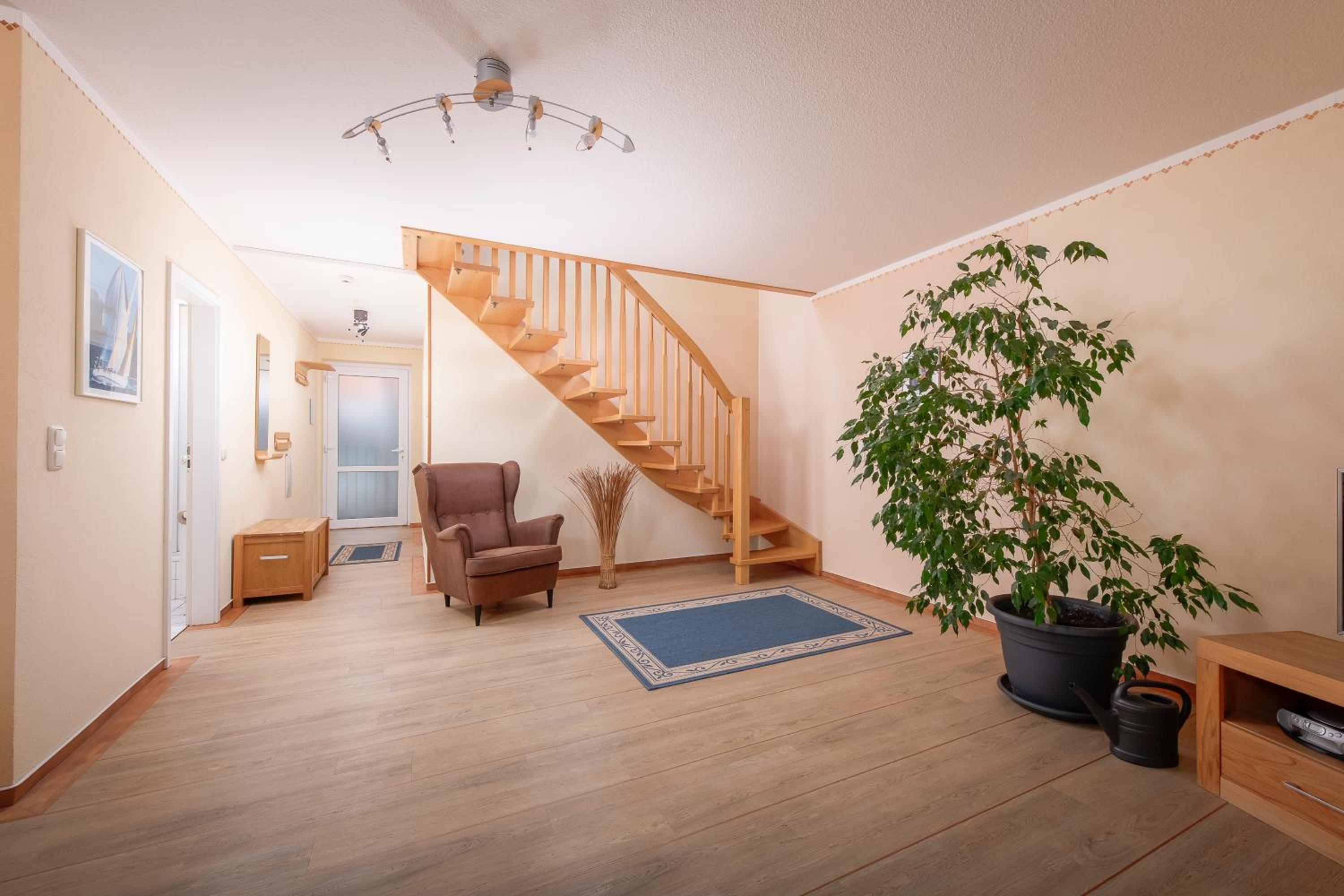 Two-Bedroom Maisonette Apartment photo 2