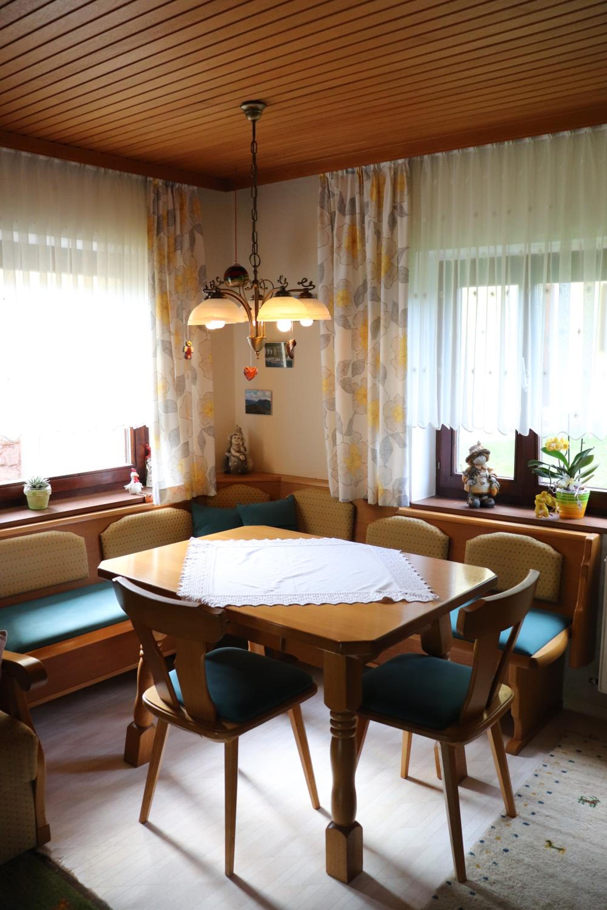 Three-Bedroom House photo 2