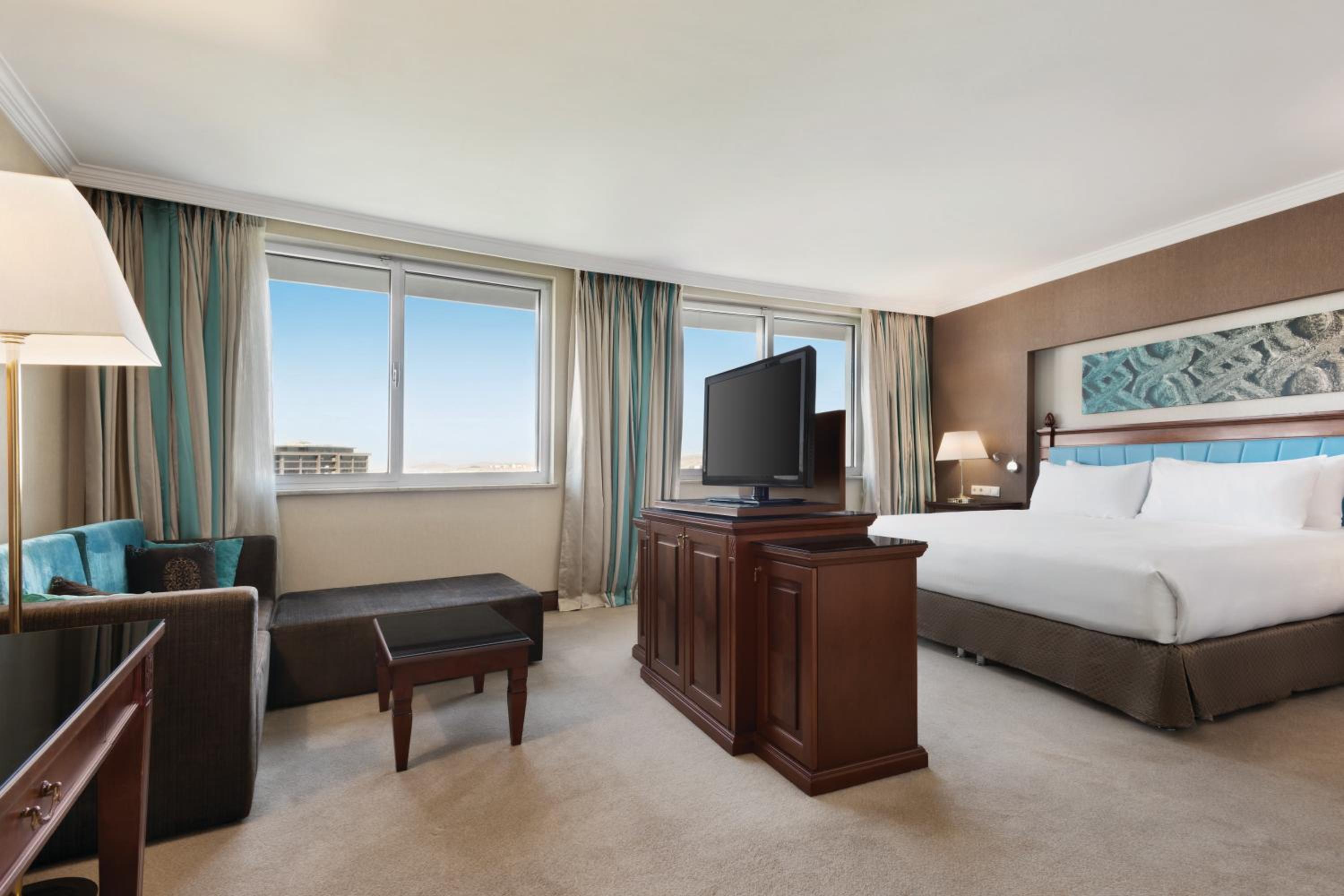 Executive King Room - Photo 3