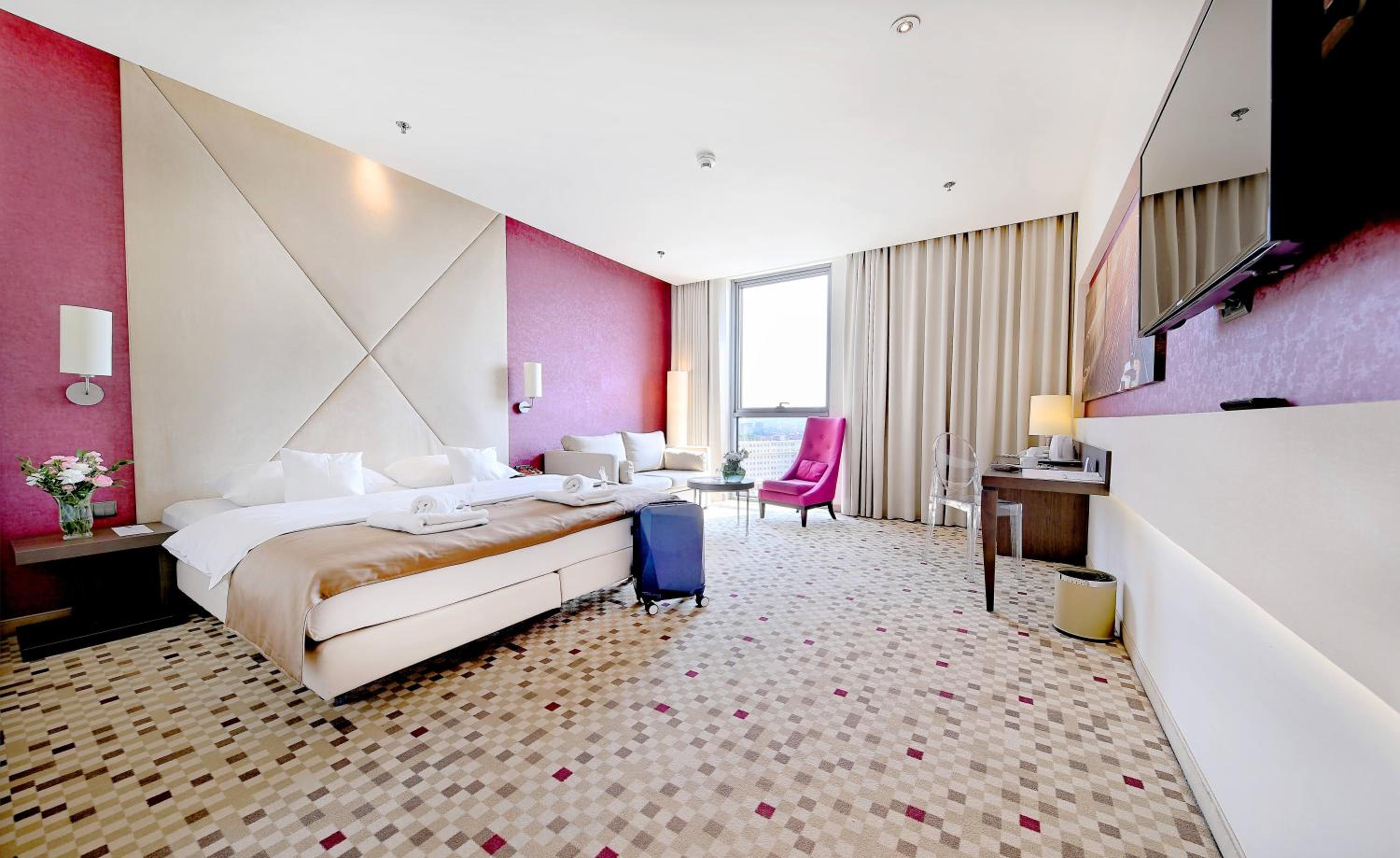 Standard Double or Twin Room photo 1