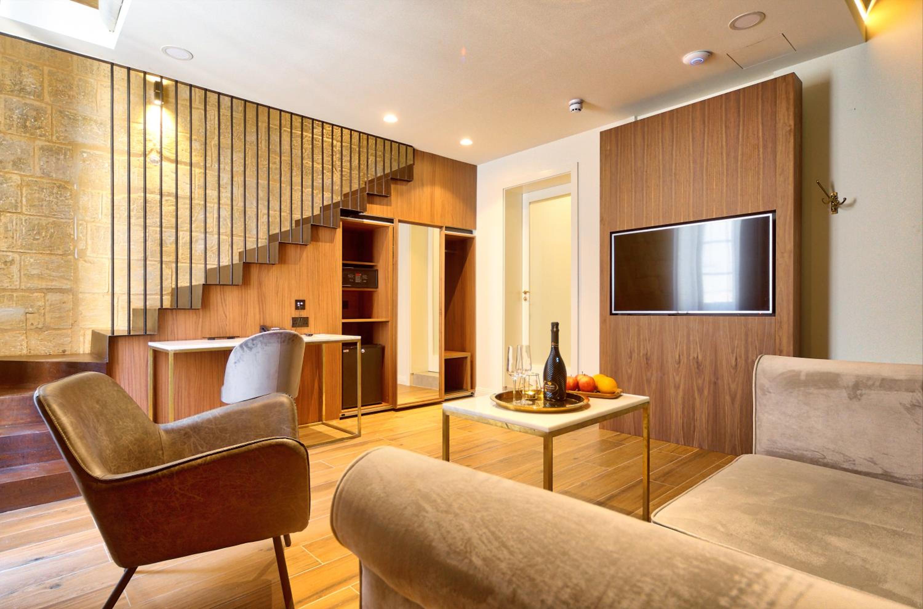 Duplex Suite