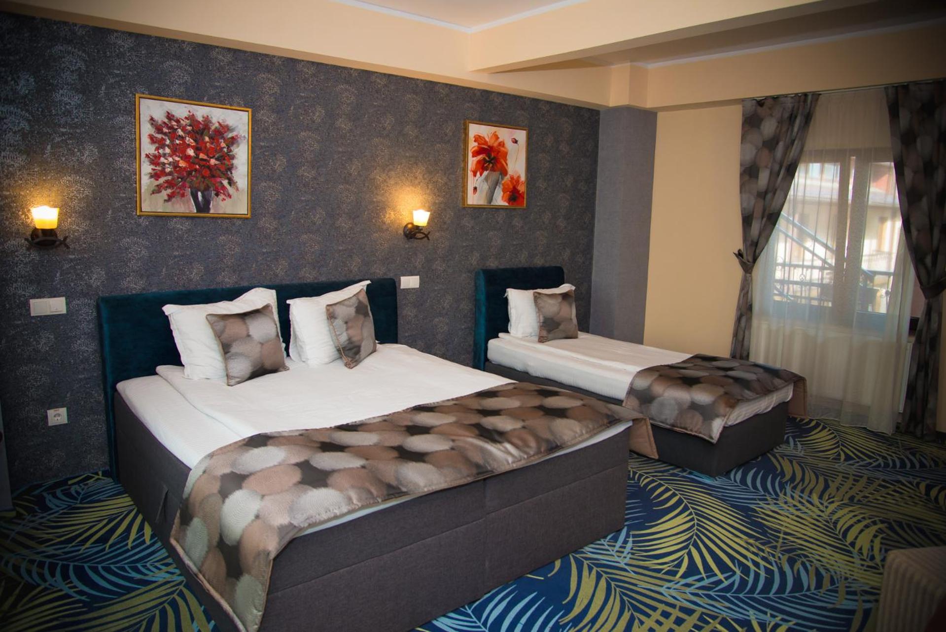Triple Room - Photo 10