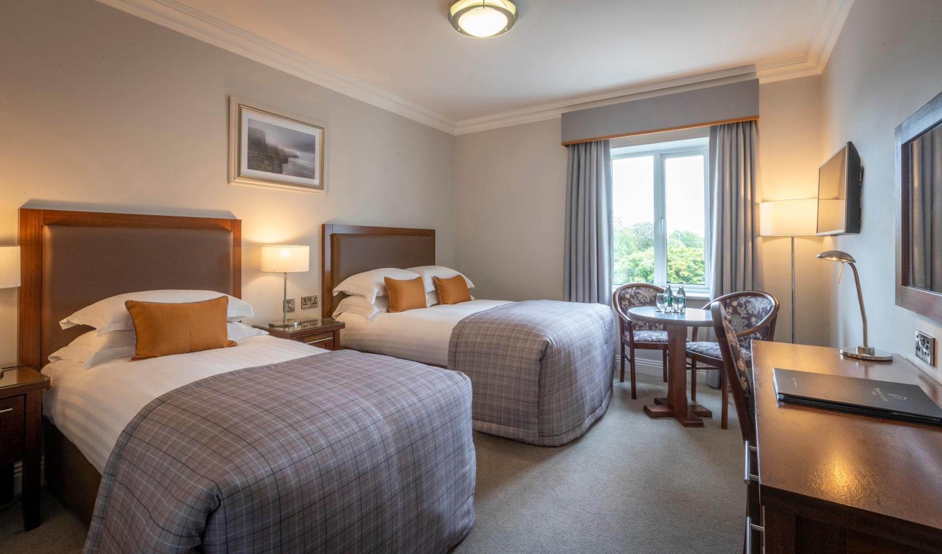 Standard Double/Single Room - Photo 5