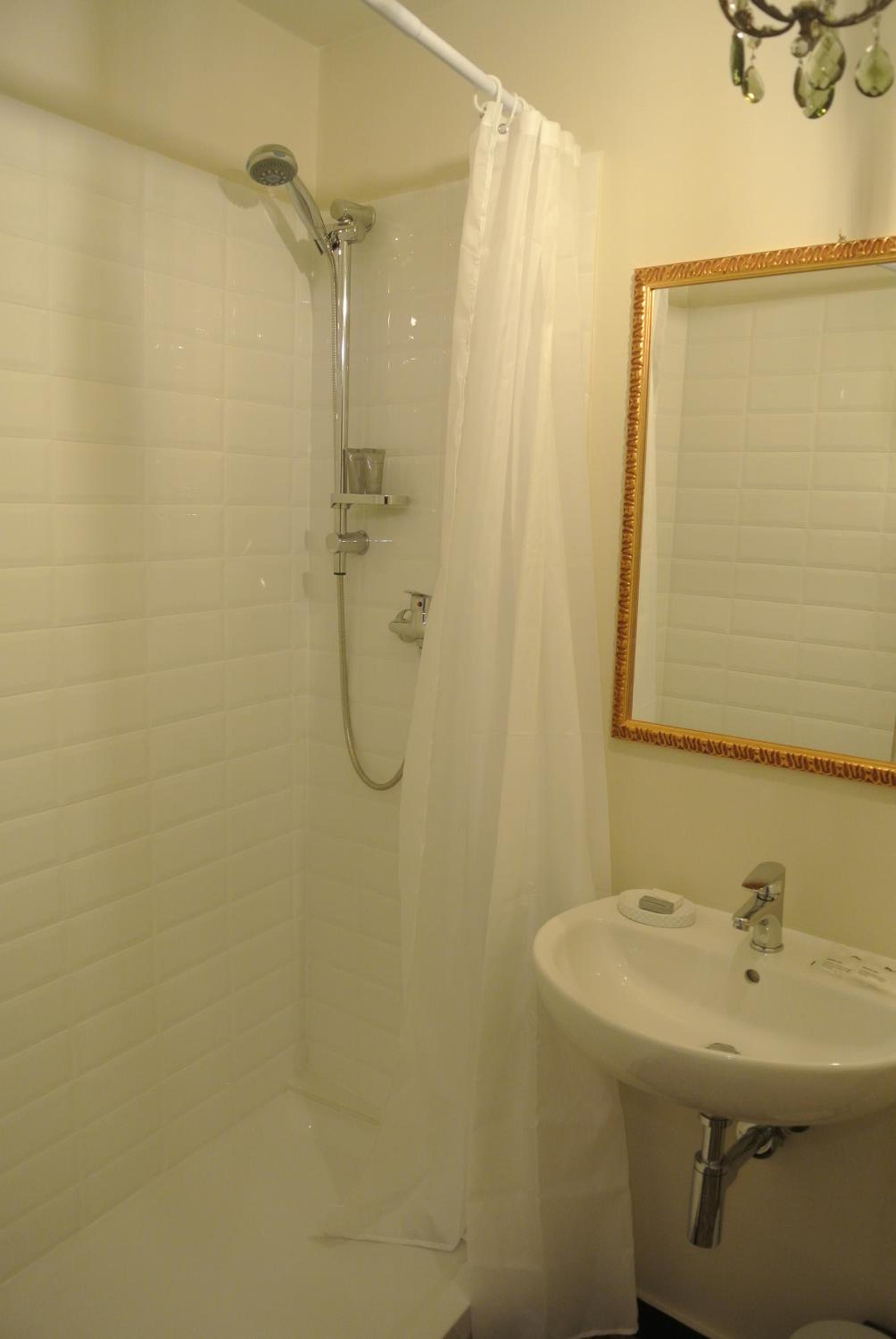 Superior Queen Room photo 2